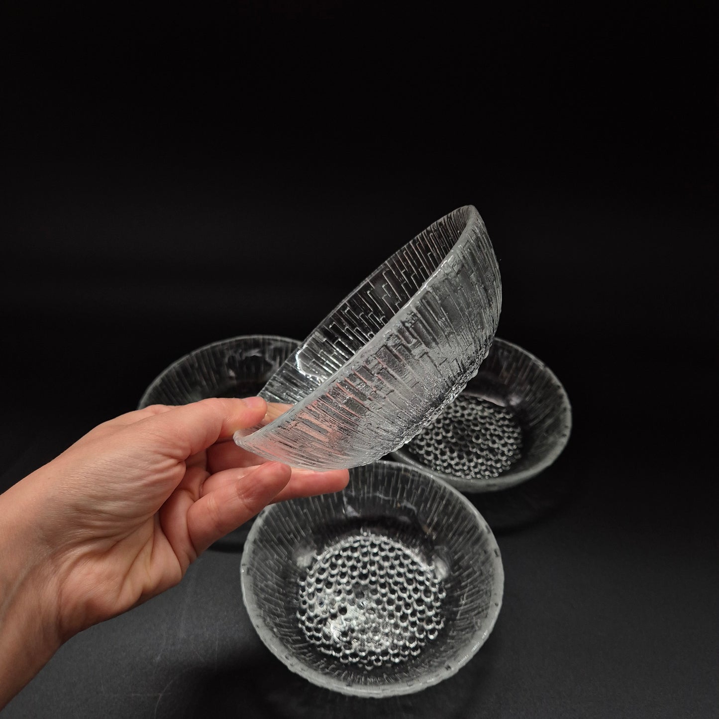 Iittala Ultima Thule Glass Bowl – Tapio Wirkkala Design