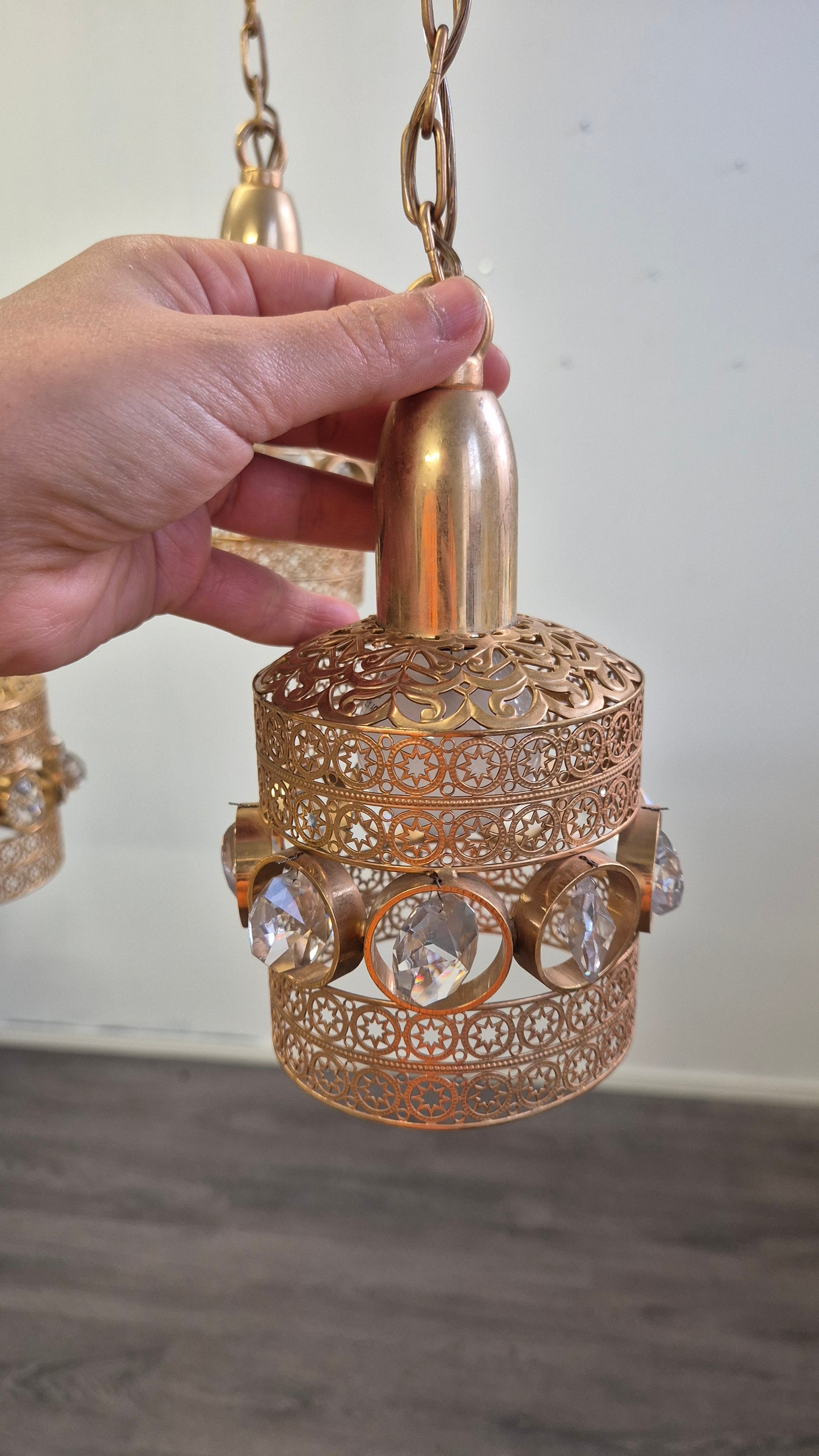 Turun Kristalli Vintage-Style Brass Crystal Chandelier