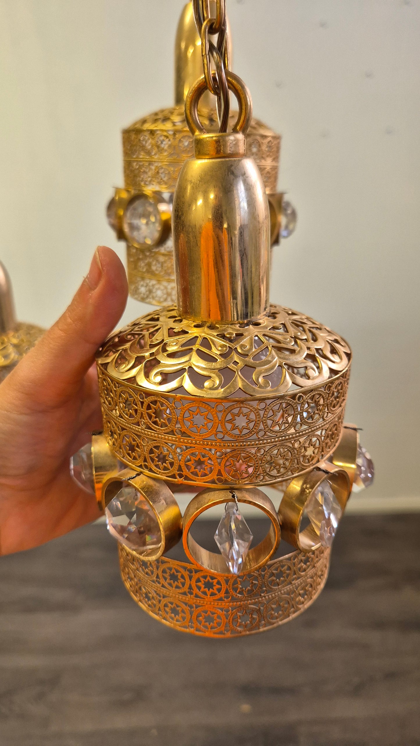 Turun Kristalli Vintage-Style Brass Crystal Chandelier