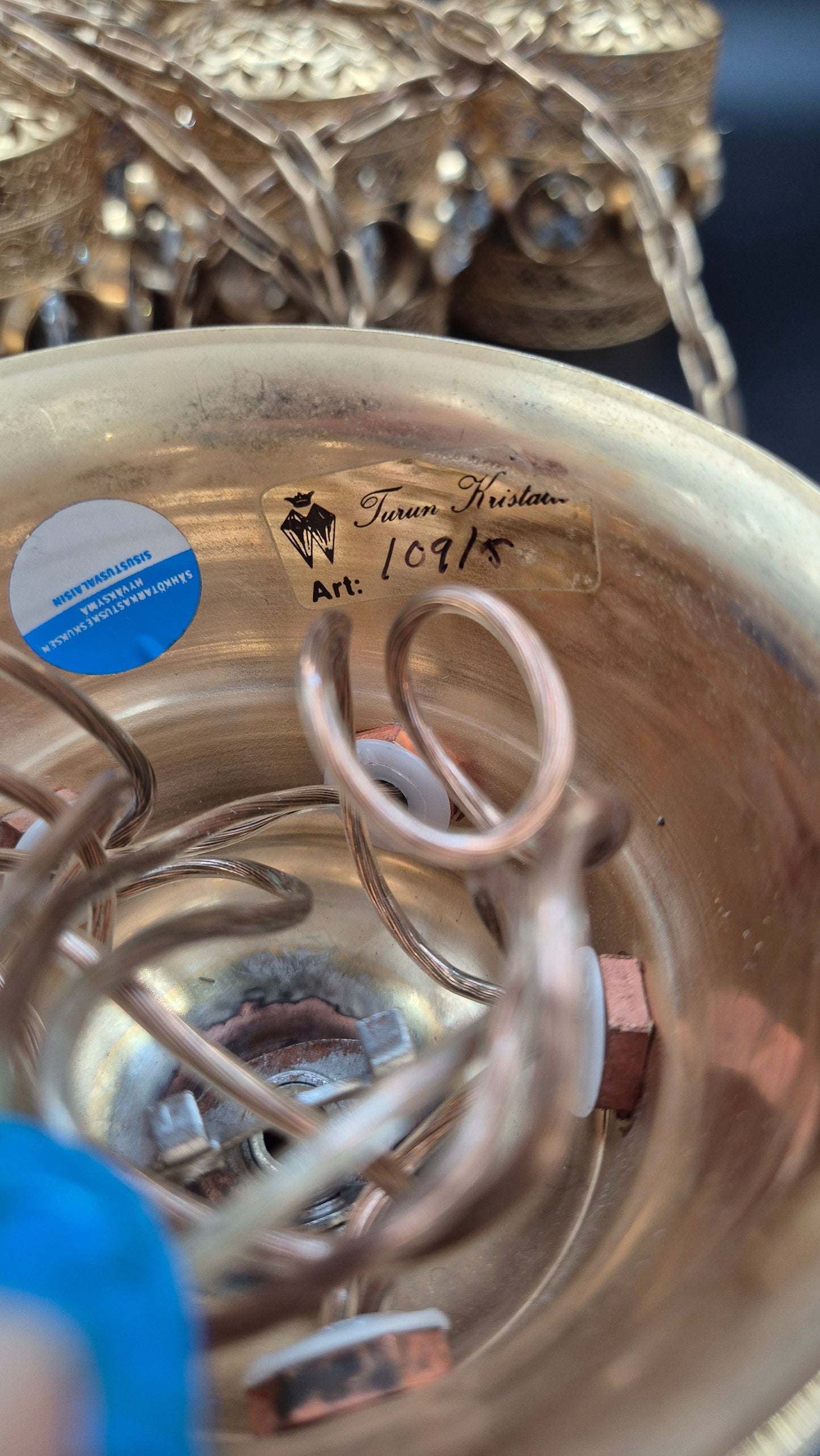 Turun Kristalli Vintage-Style Brass Crystal Chandelier