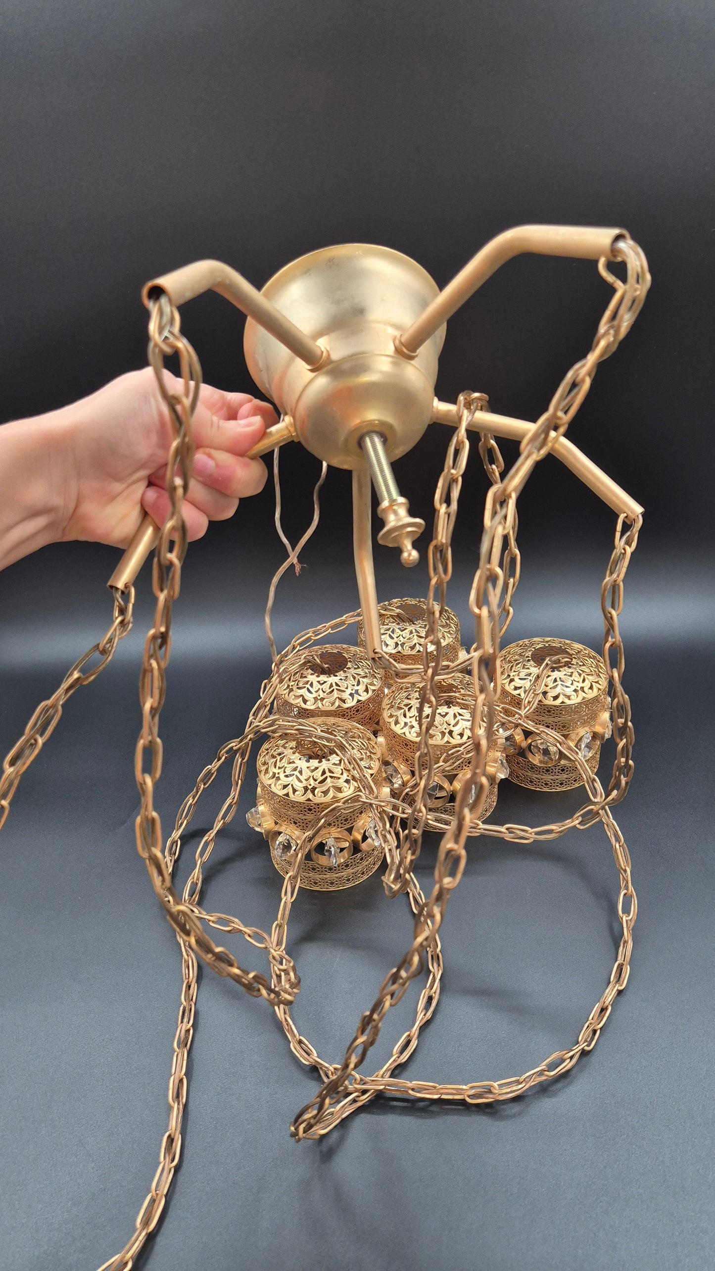 Turun Kristalli Vintage-Style Brass Crystal Chandelier