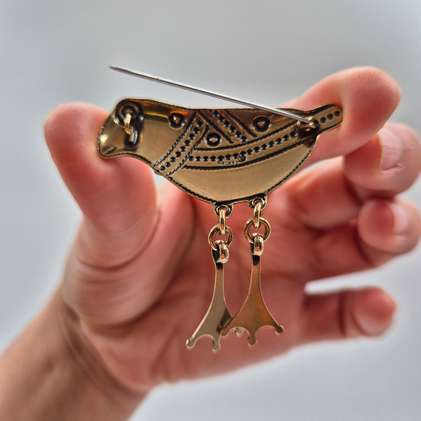 Kalevala Koru Hattulan Lintu Brooch, Approx. 7 cm