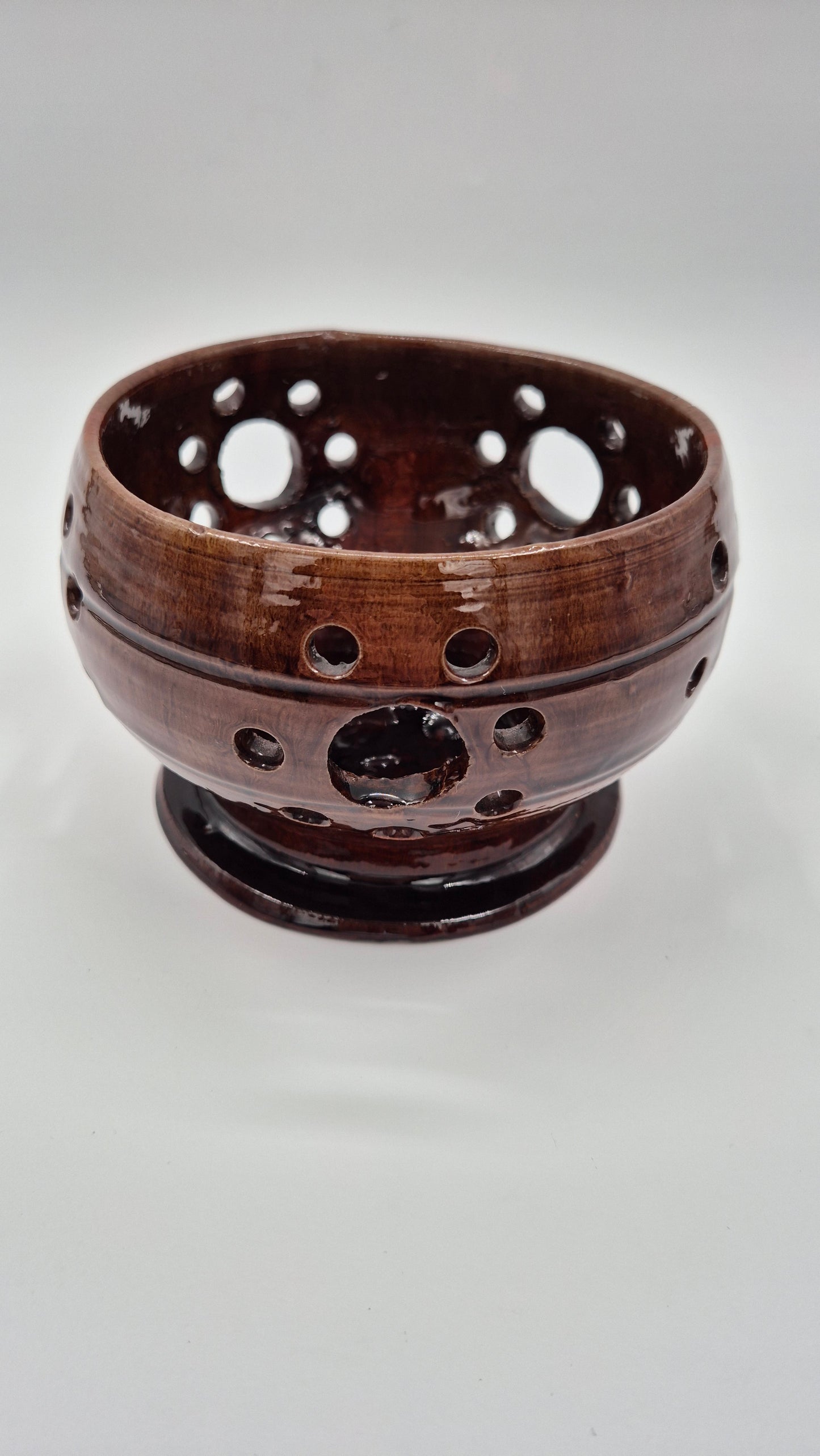 Vintage Beldjuskin Clay Pot – Handcrafted Rustic Ceramic Vessel