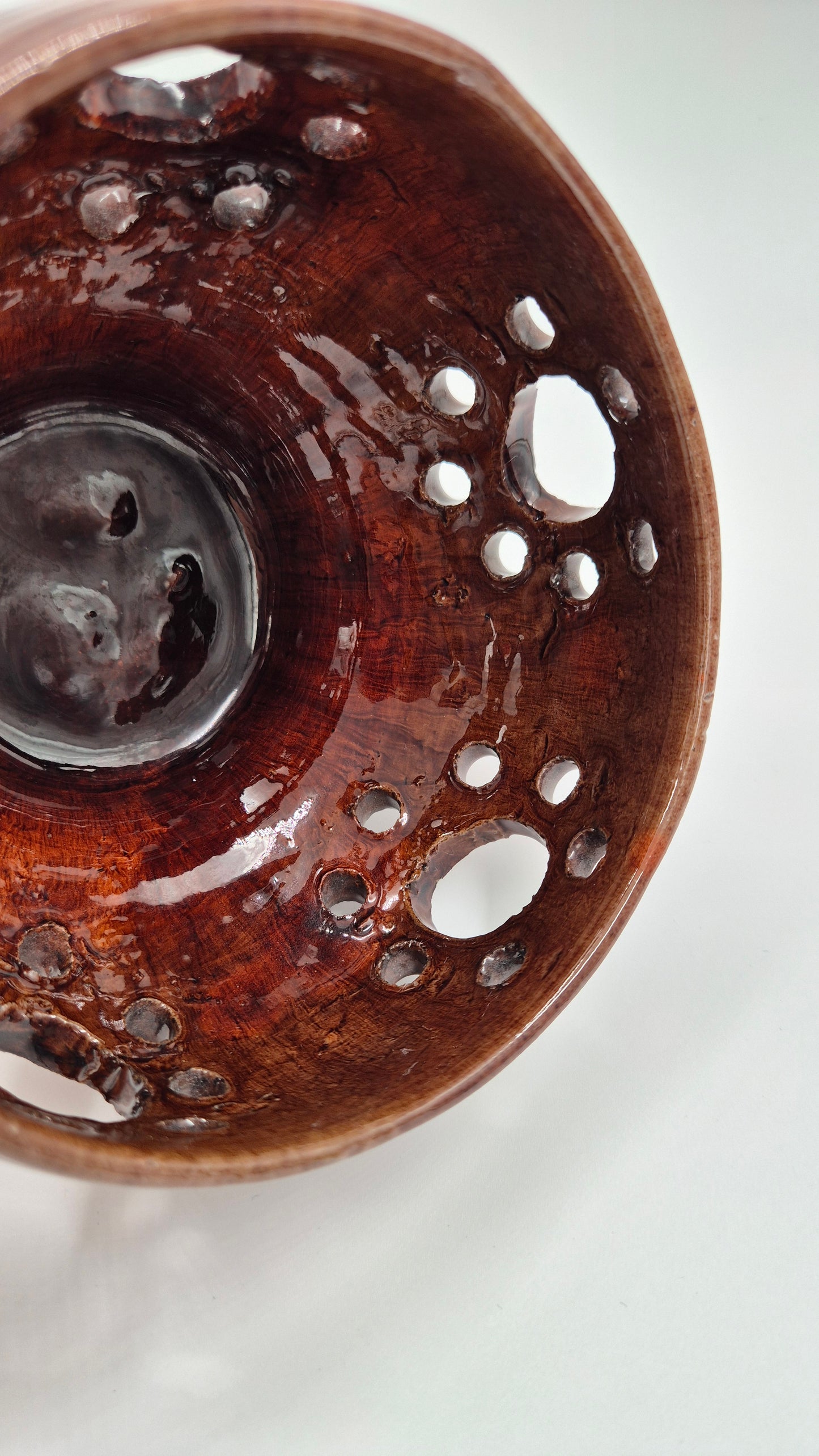 Vintage Beldjuskin Clay Pot – Handcrafted Rustic Ceramic Vessel