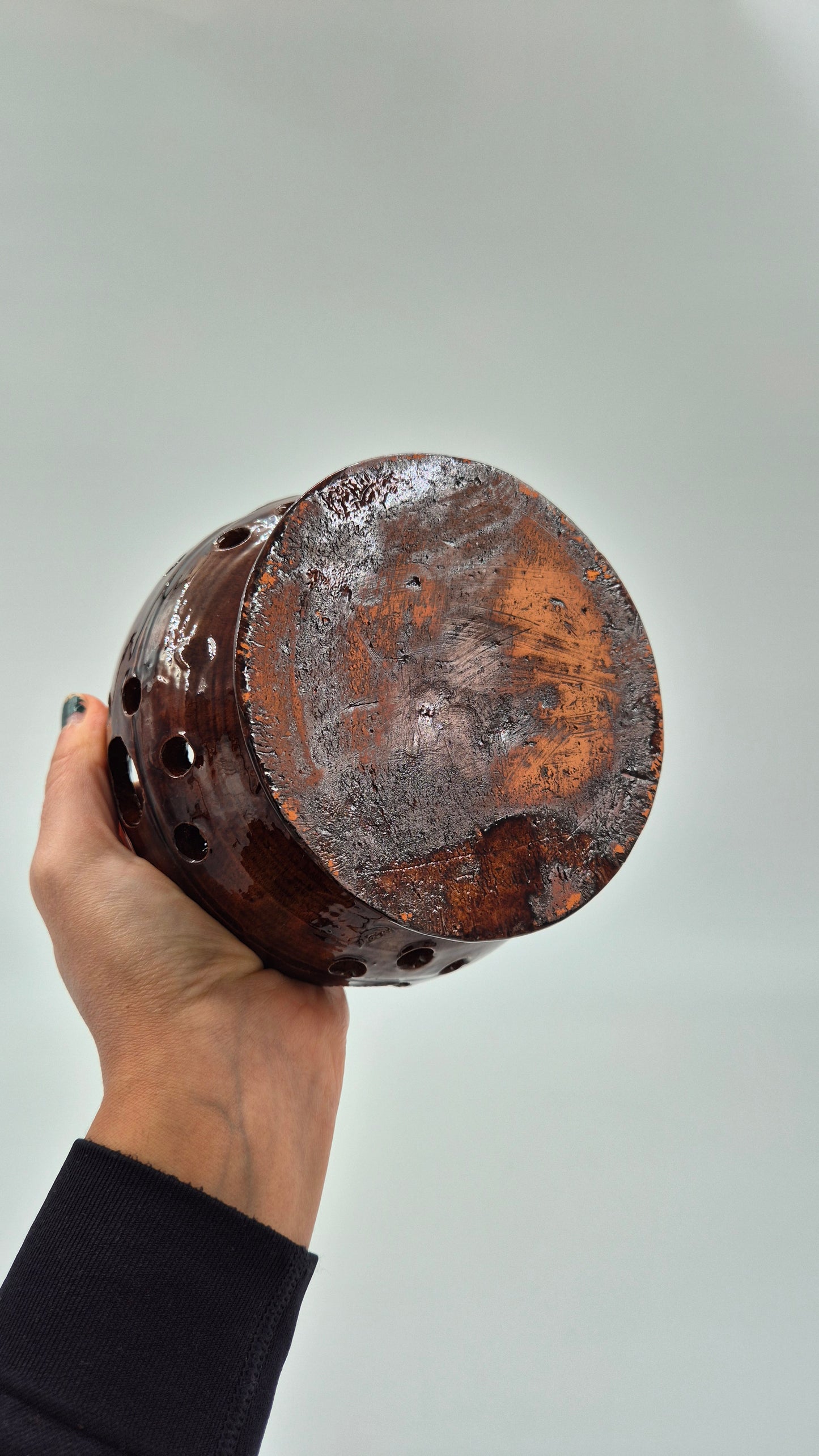 Vintage Beldjuskin Clay Pot – Handcrafted Rustic Ceramic Vessel