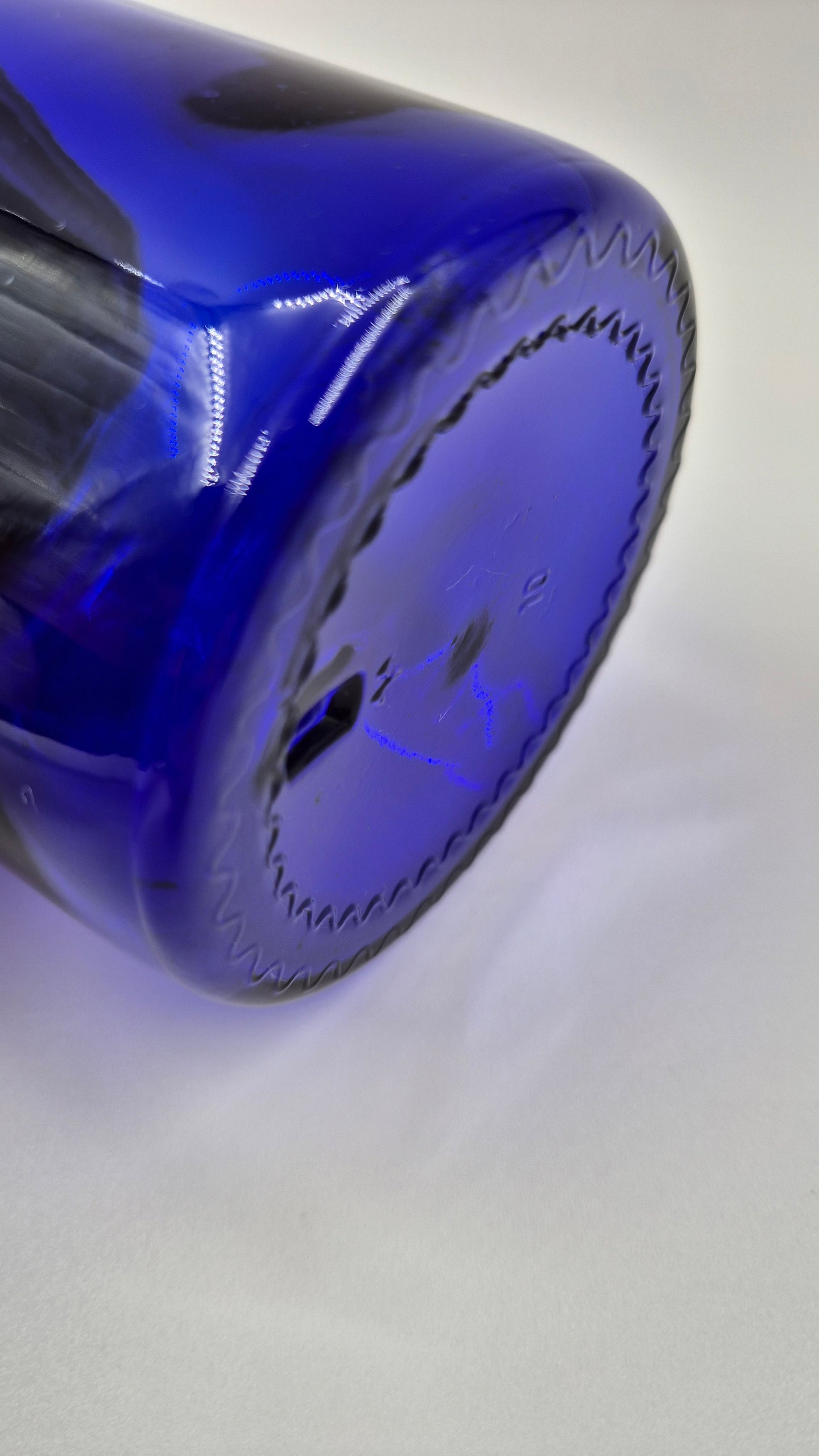 Vintage Riihimäen Lasi Blue Glass Jar with Cork – Small Finnish Storage Jar