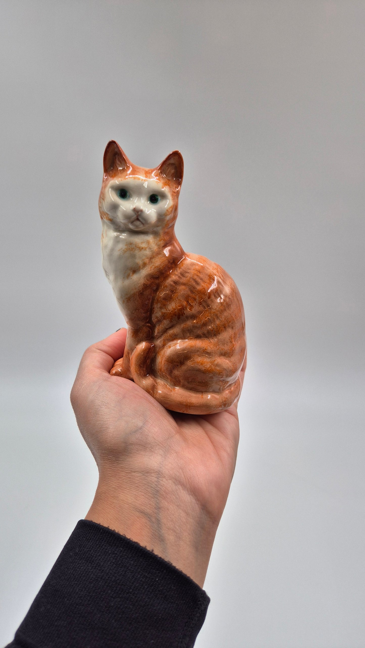 Beswick Cat Figure – Collectible Porcelain Cat