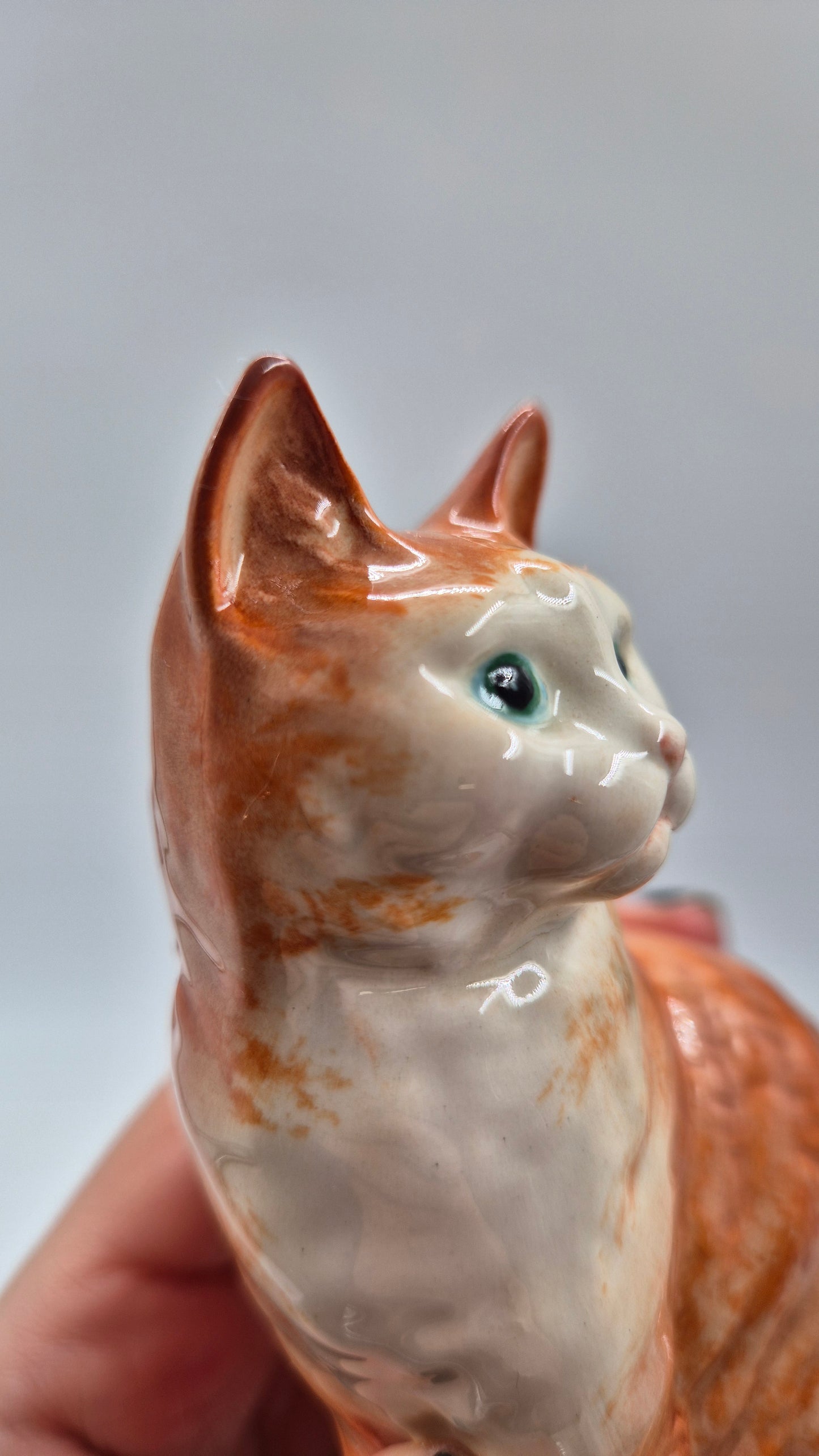 Beswick Cat Figure – Collectible Porcelain Cat