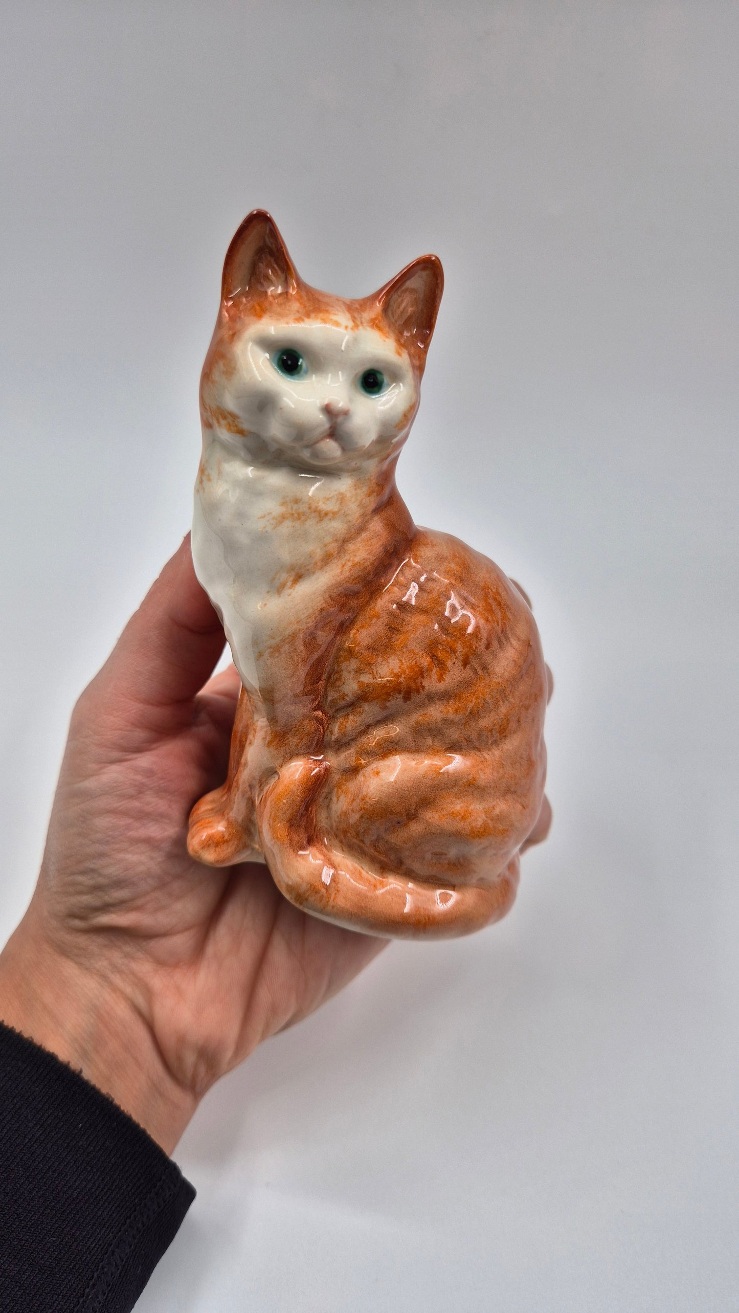 Beswick Cat Figure – Collectible Porcelain Cat