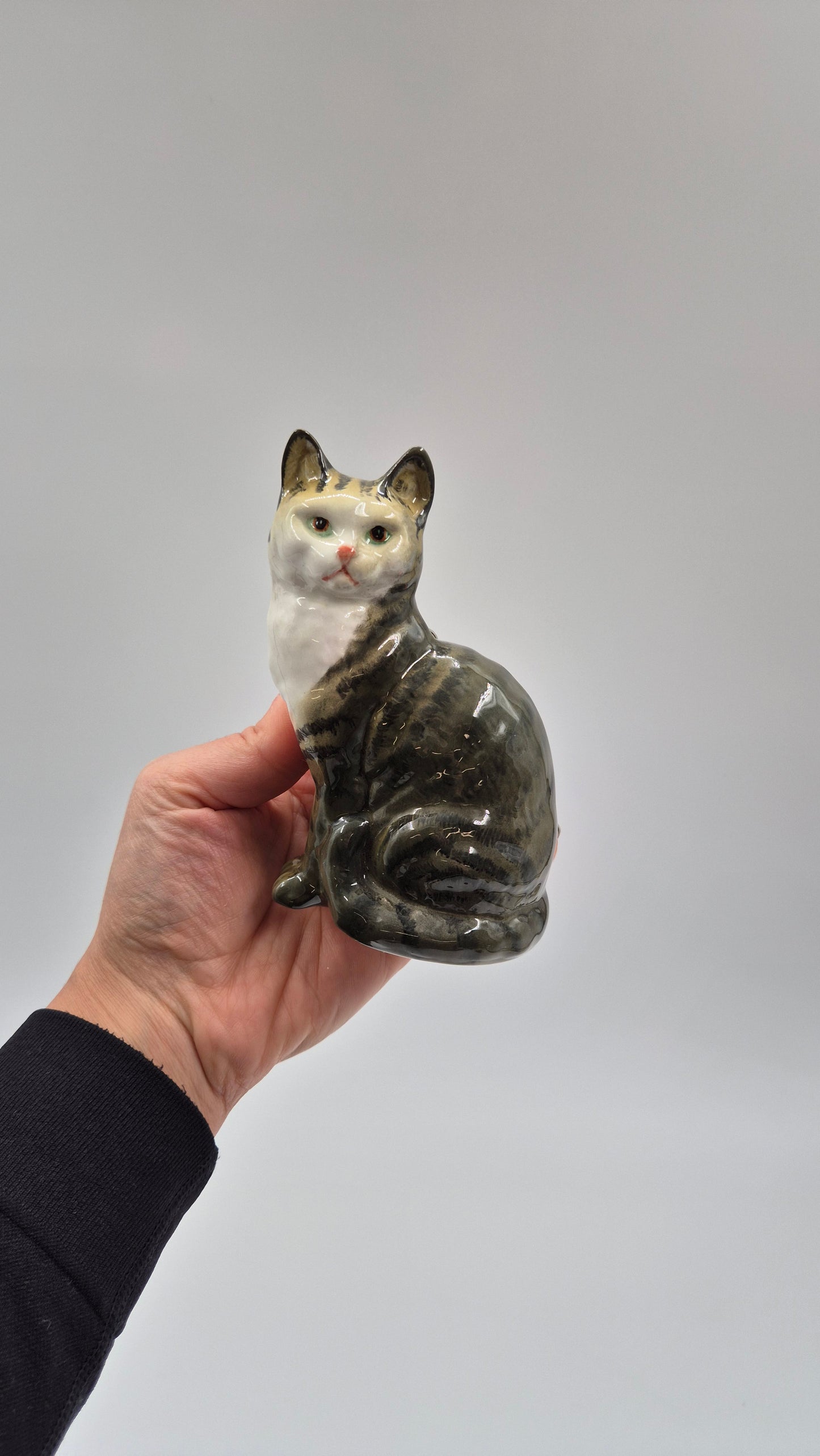 Figurine de chat Beswick vintage – Céramique peinte à la main