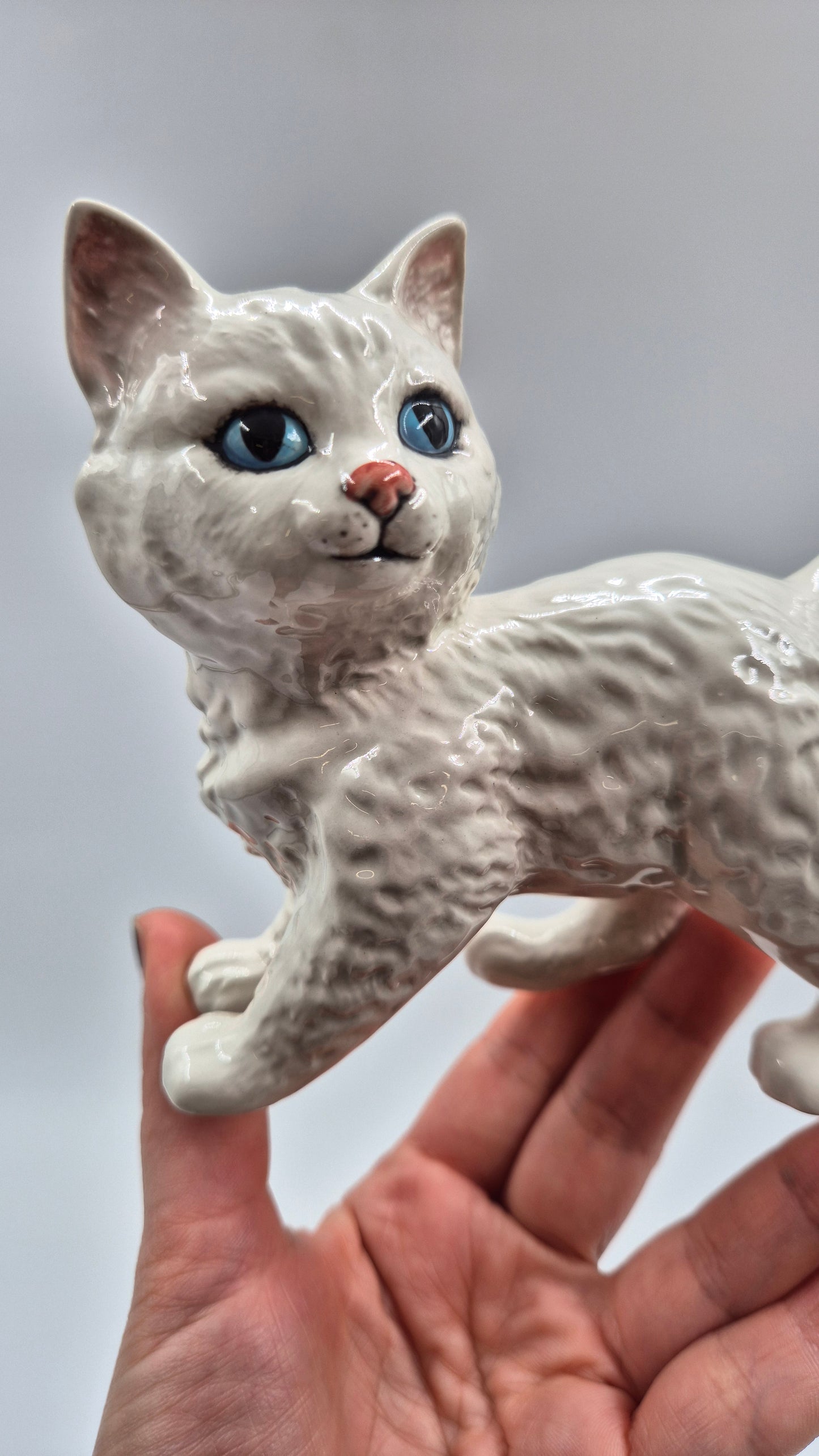 Beswick Cat Figure – Collectible Porcelain Cat
