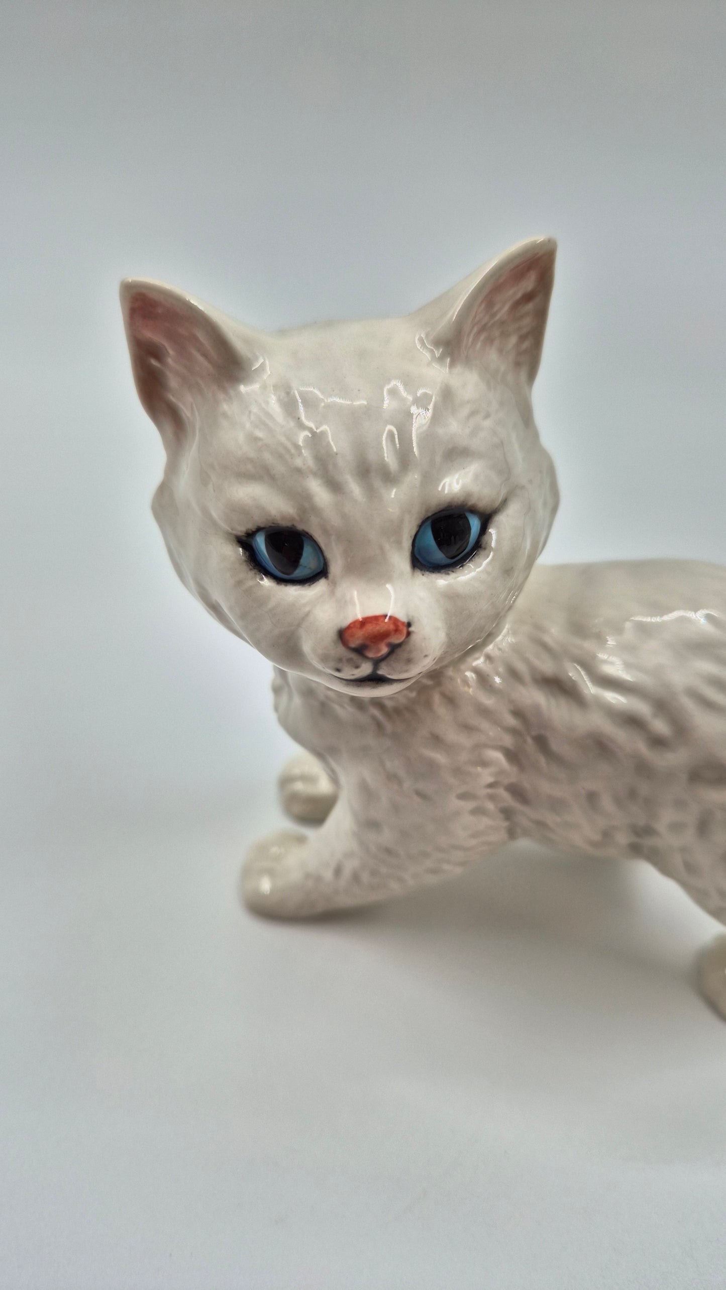 Beswick Cat Figure – Collectible Porcelain Cat