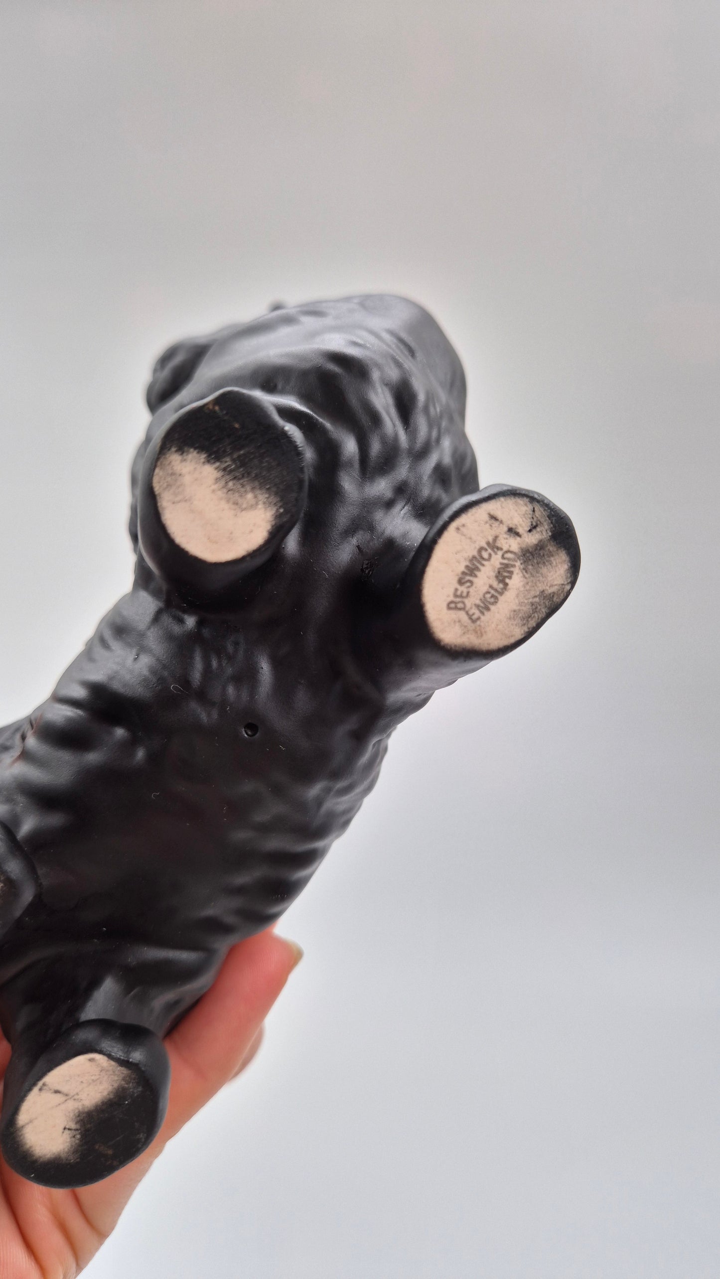 Beswick Cat Figure – Collectible Porcelain Cat