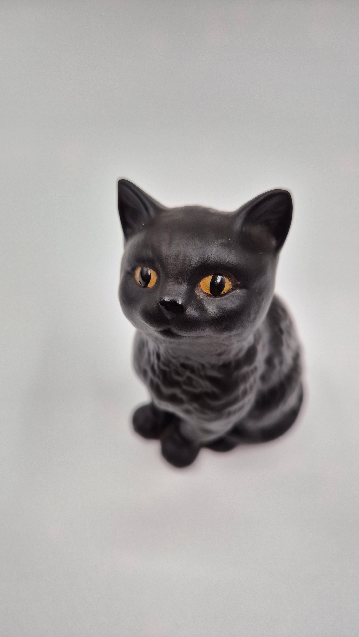 Beswick Cat Figure – Collectible Porcelain Cat