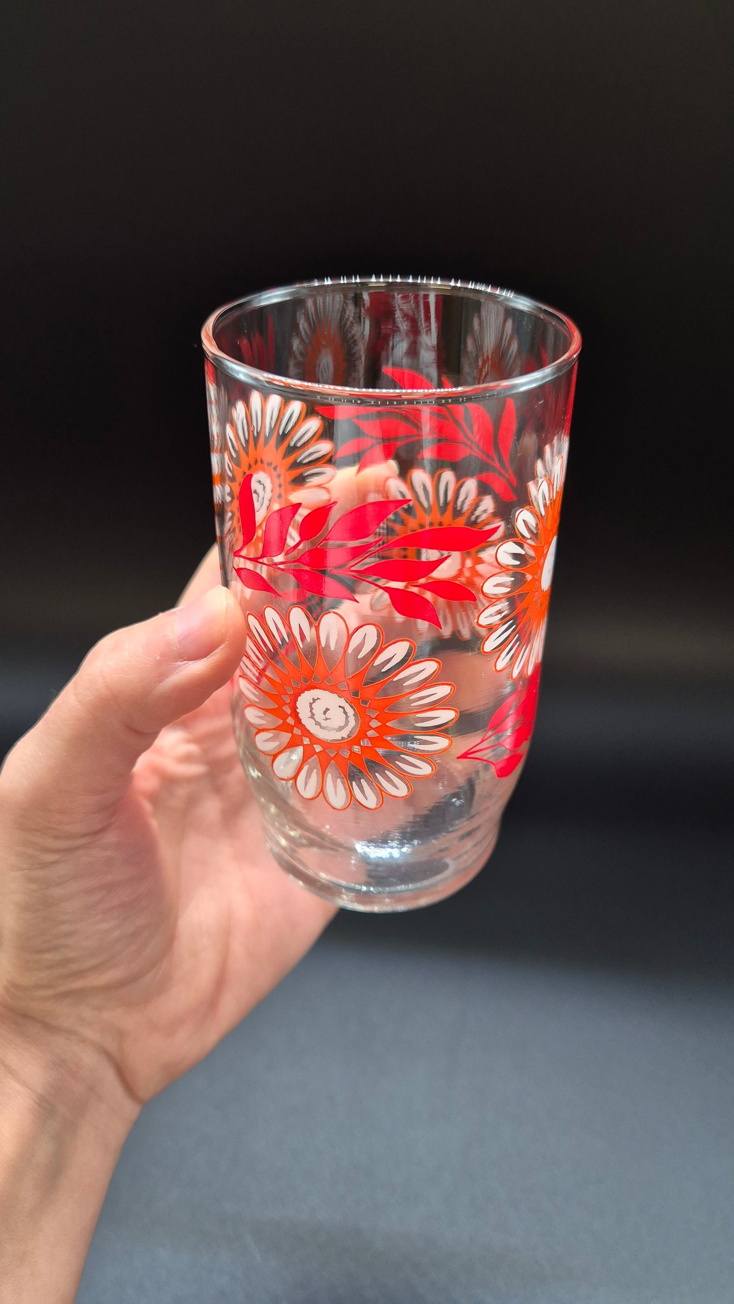 Verre à boire rétro