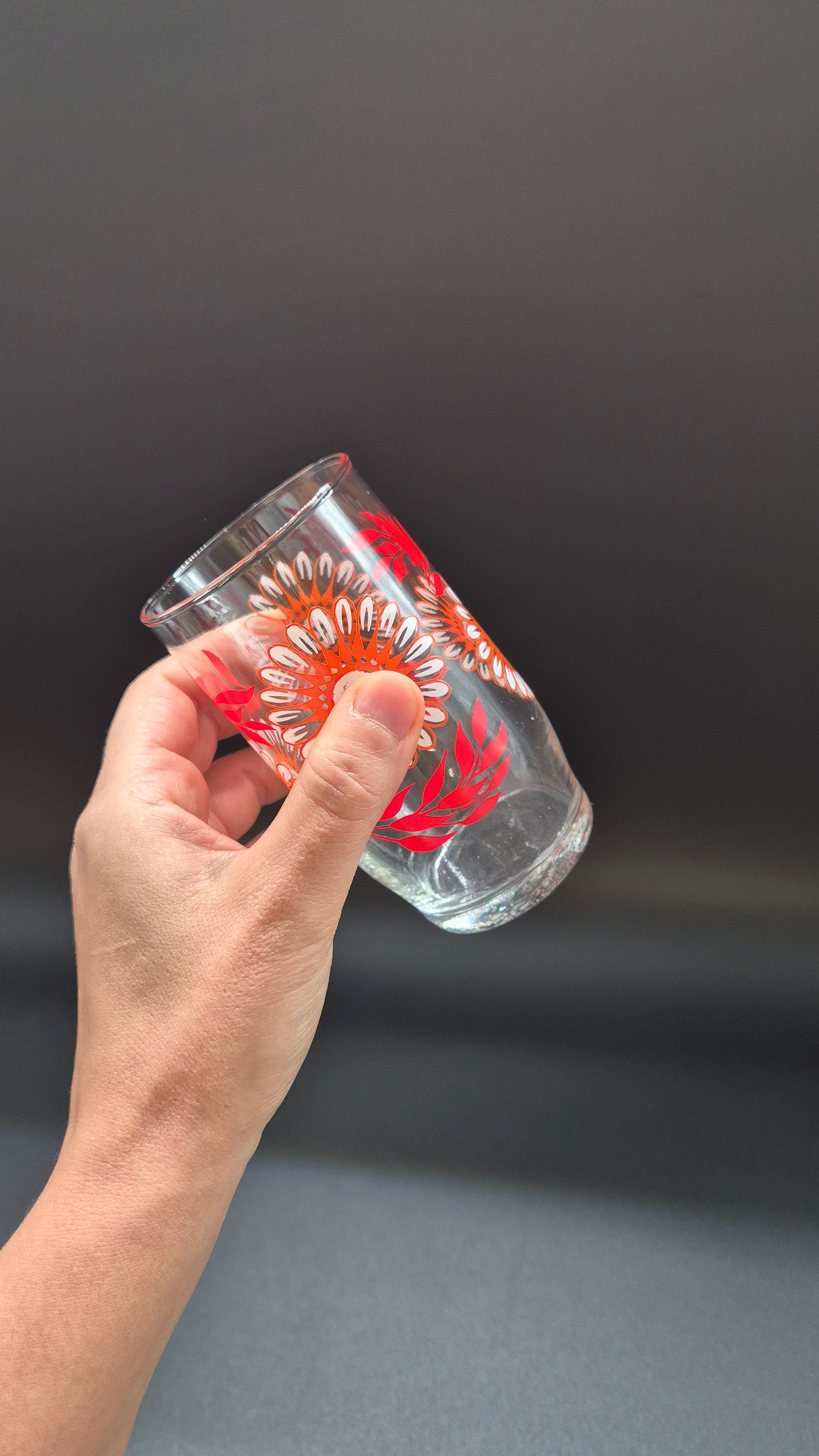 Verre à boire rétro