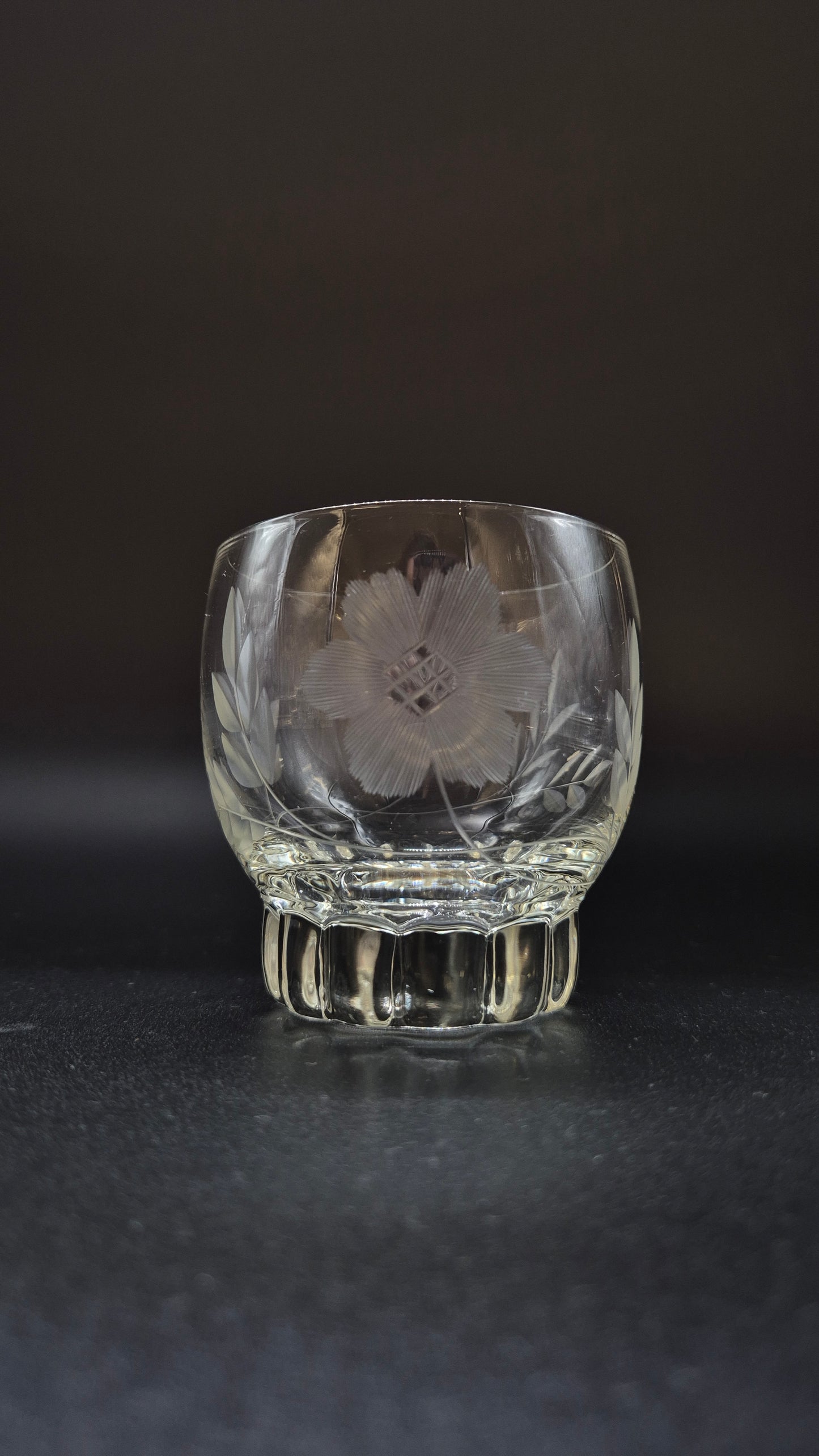 verre à boire vintage Riihimäen Lasi Onerva – Verre d’art finlandais des années 1930