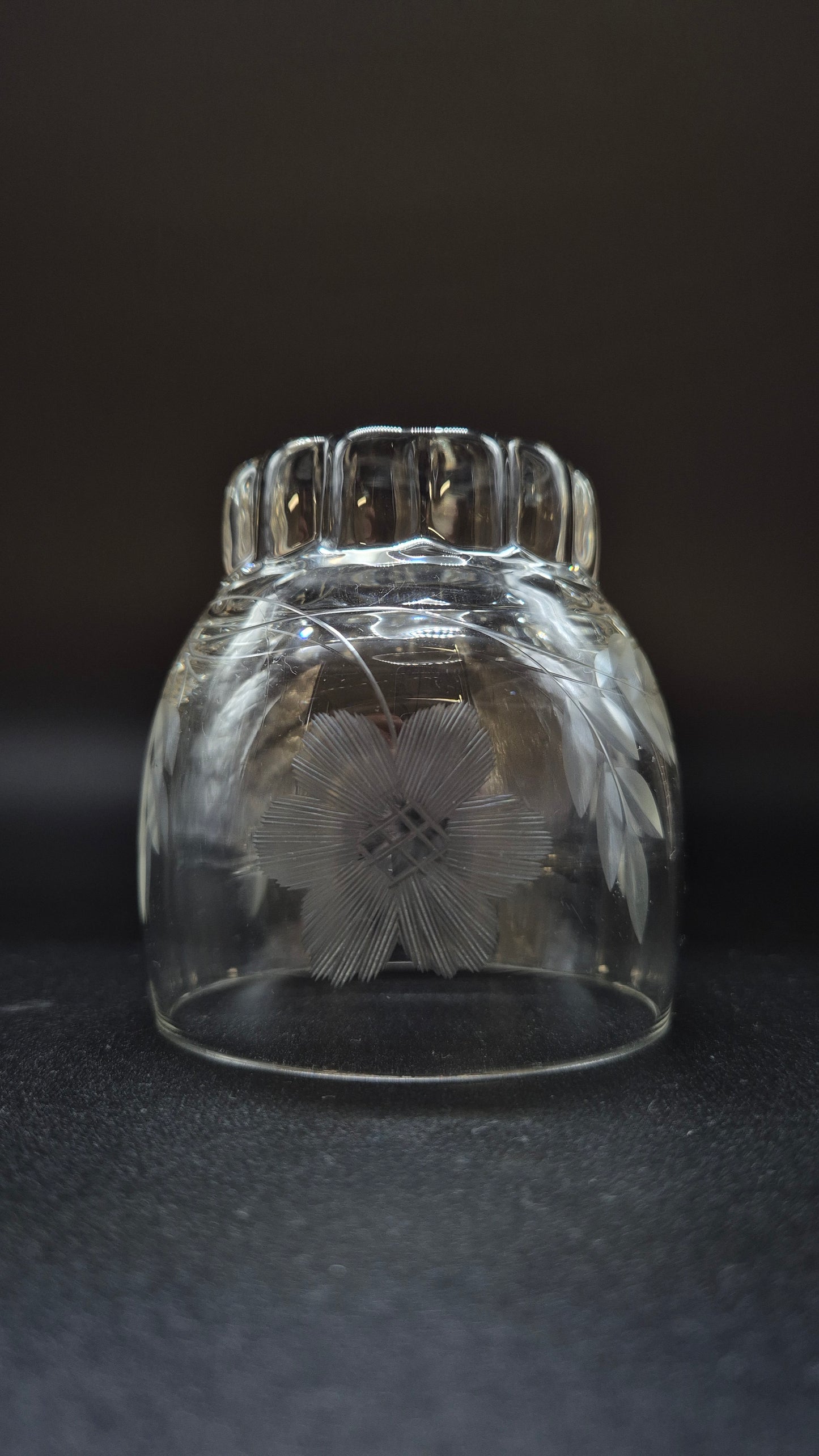 verre à boire vintage Riihimäen Lasi Onerva – Verre d’art finlandais des années 1930