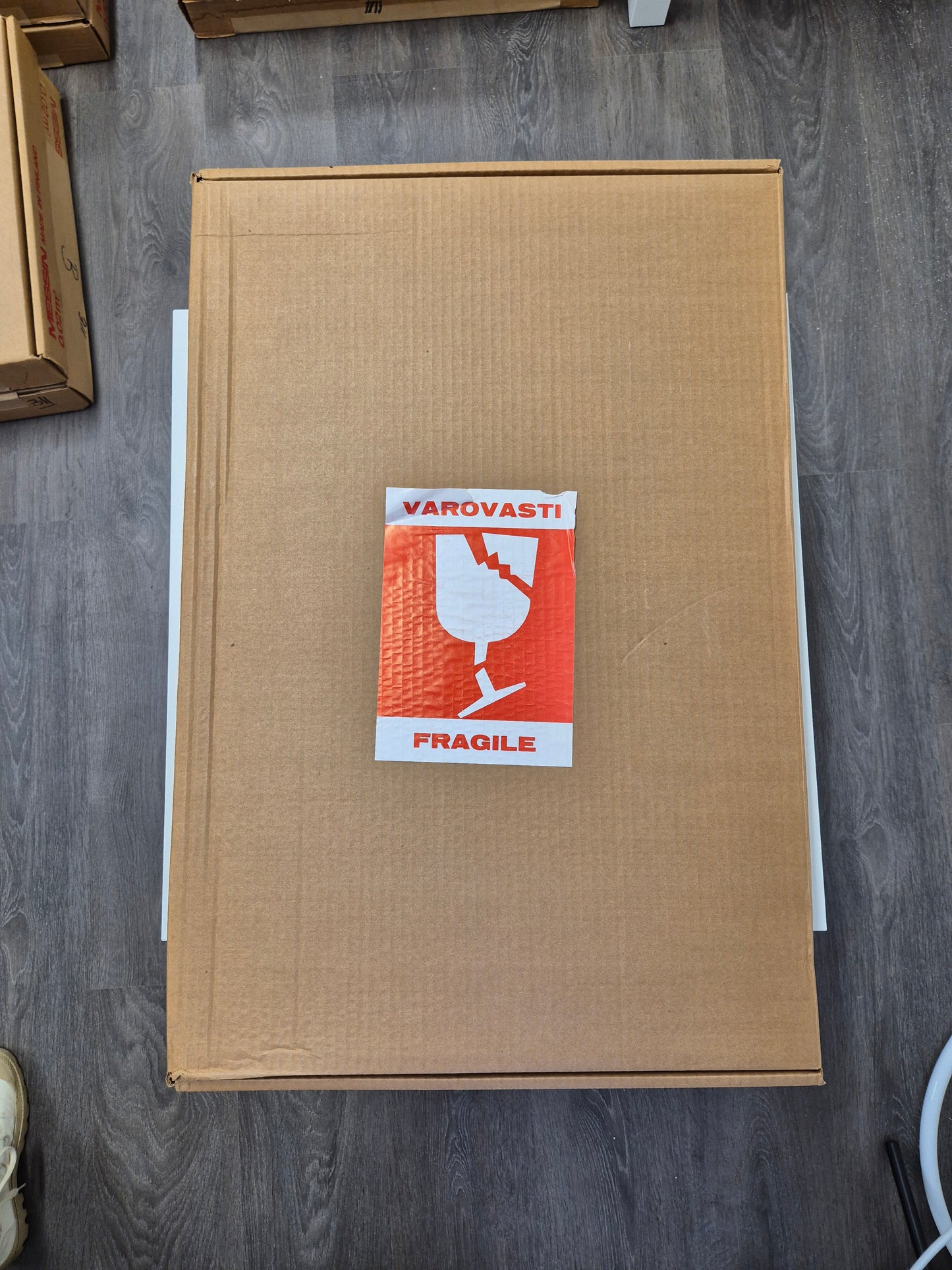 Vintage Finnish Side Tables (Pair) – White Metal, Glass | Messin Oy