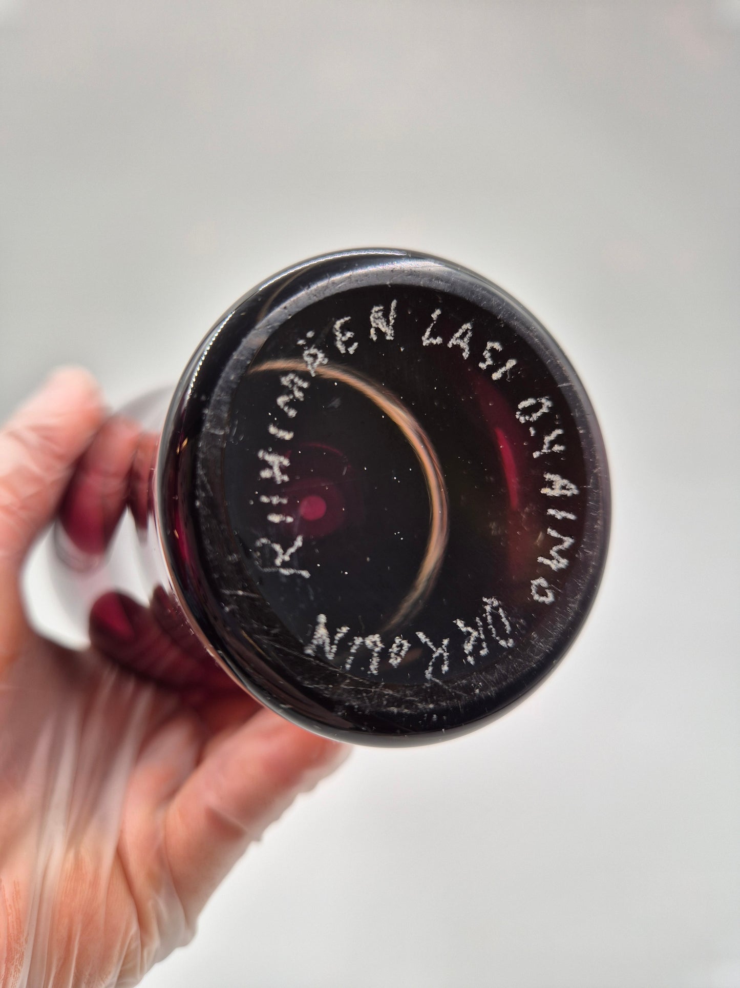 Aimo Okkolin "Nimipäivä" Vase – Signed Mid-Century Finnish Art Glass