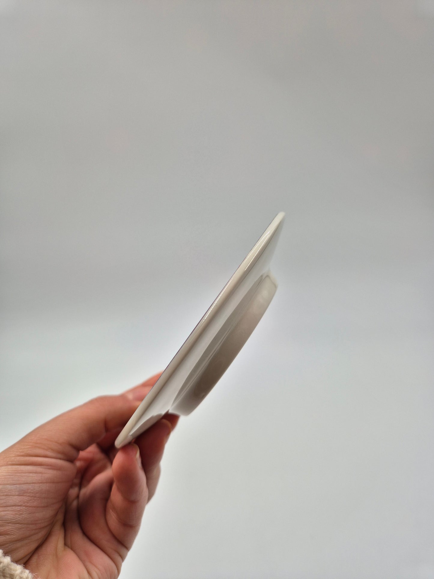 Arabia Pikkupeikon Year Wall Plate 1992 – Sussi Anna Åberg Design