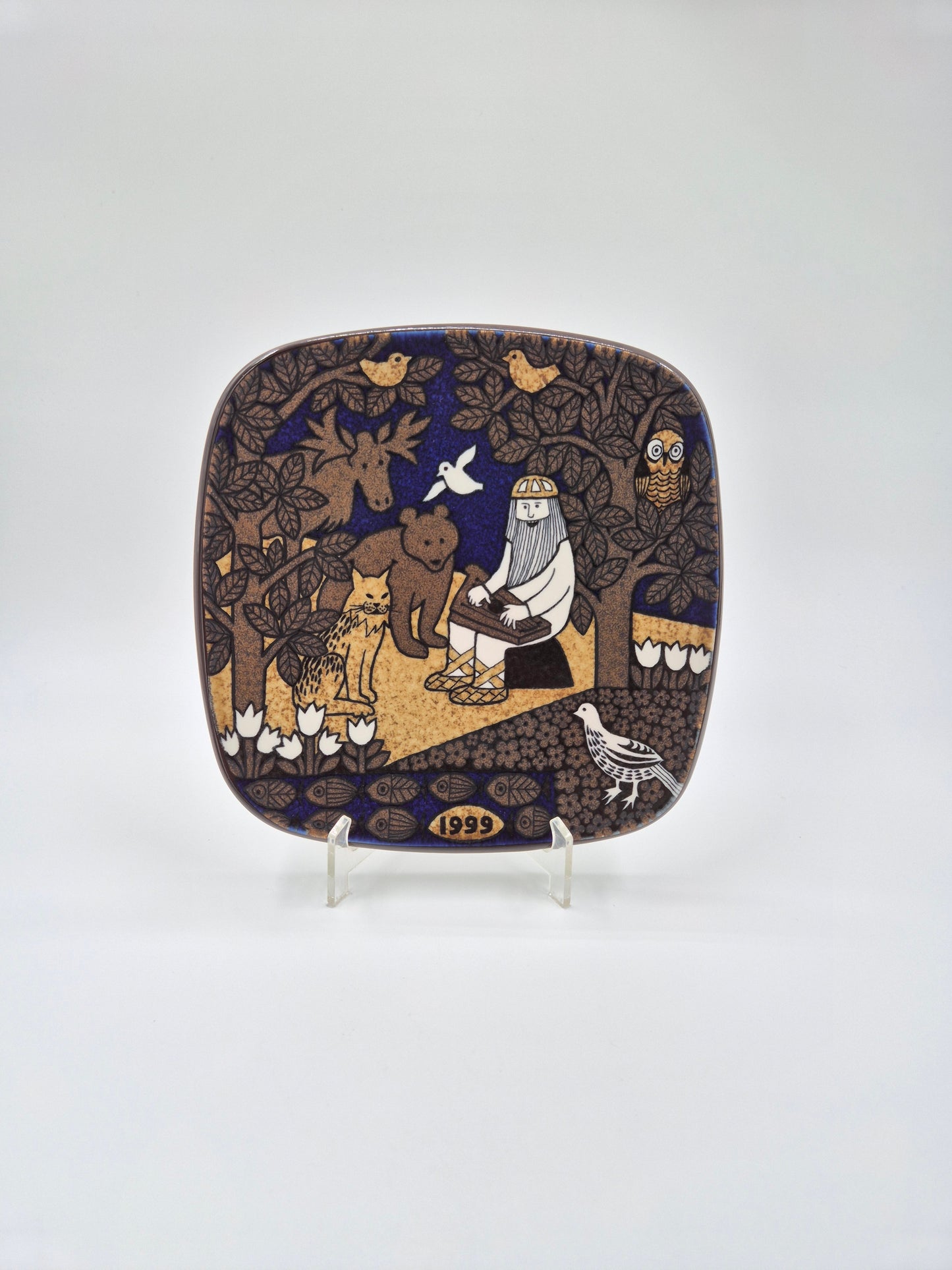 Arabia Kalevala Annual Wall Plate 1999