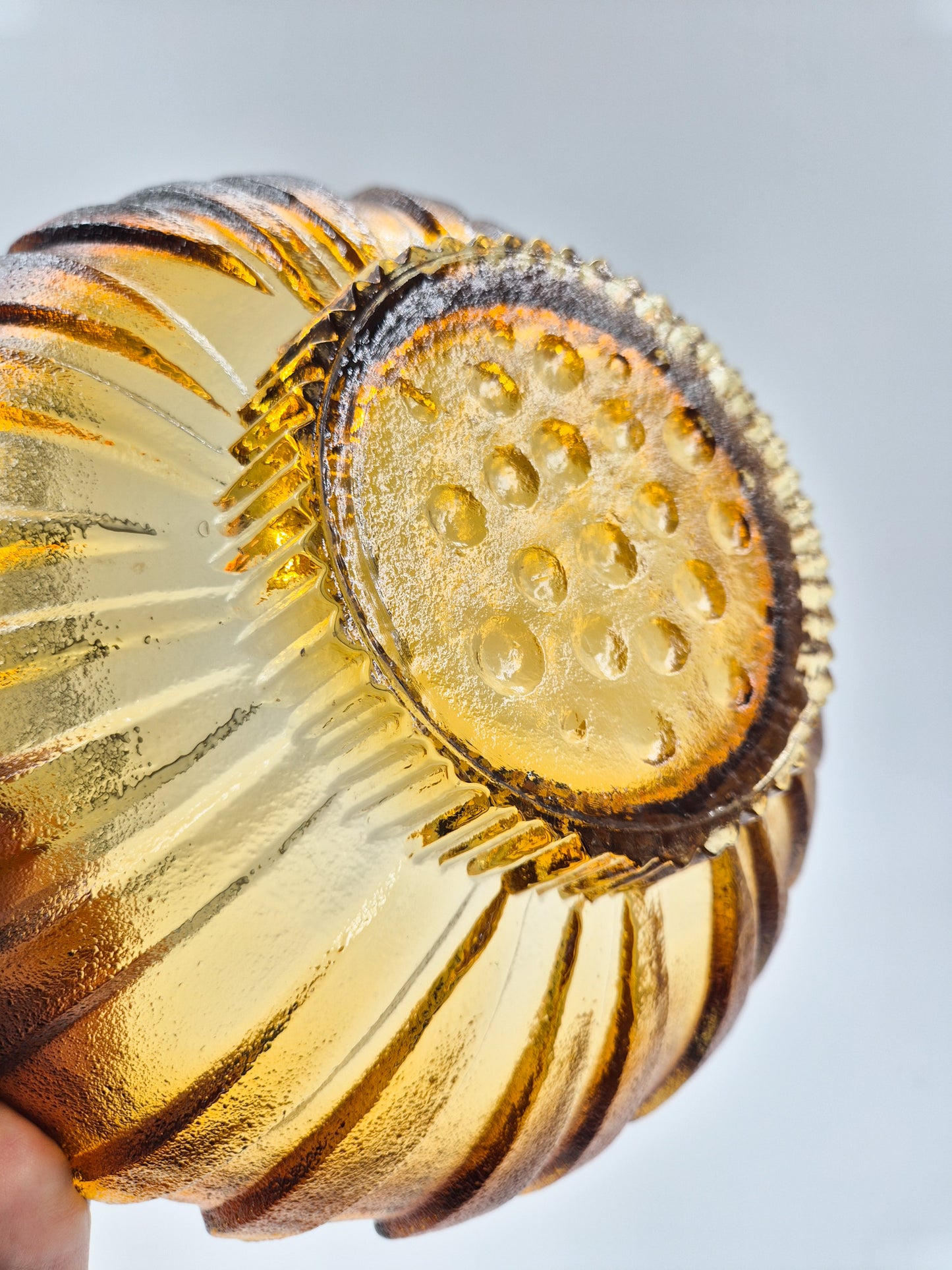 Vintage Humppila Glass Bowl – Amber Sunburst Pressed Glass
