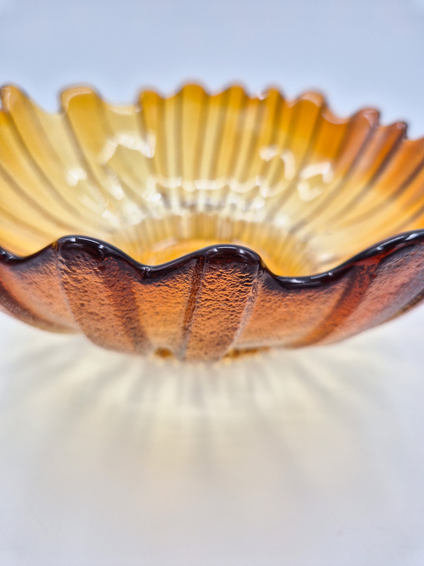 Vintage Humppila Glass Bowl – Amber Sunburst Pressed Glass