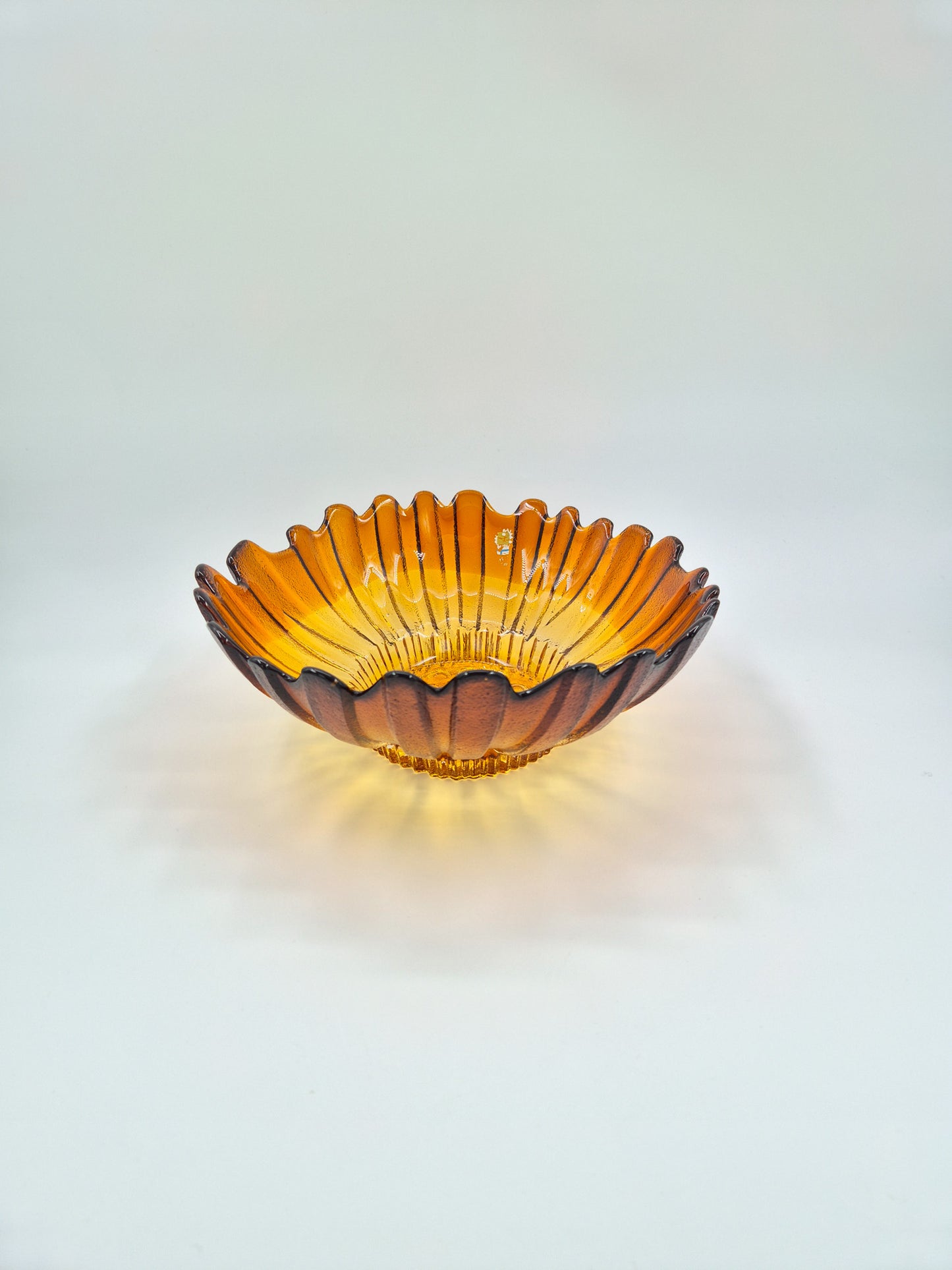 Vintage Humppila Glass Bowl – Amber Sunburst Pressed Glass