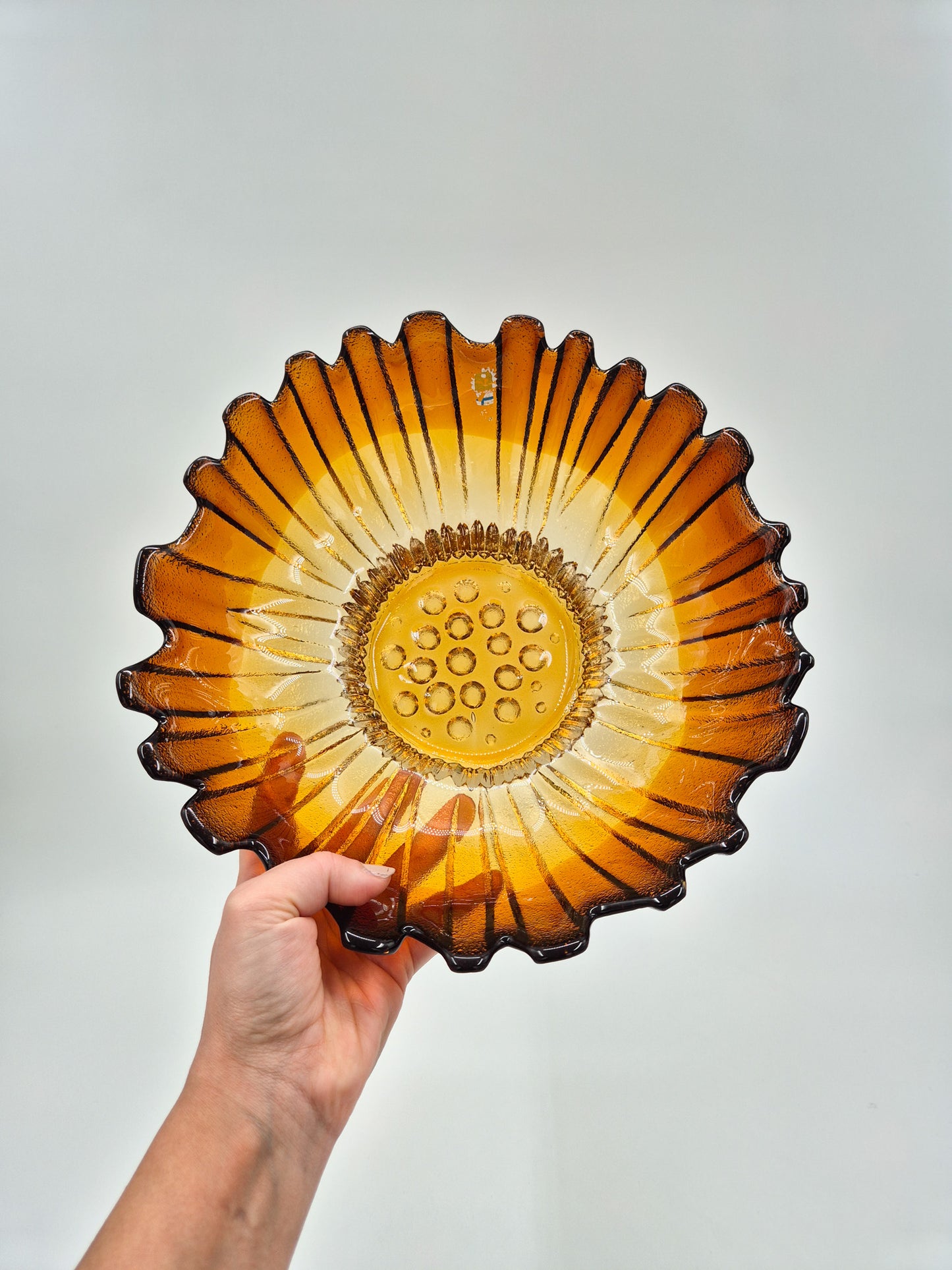 Vintage Humppila Glass Bowl – Amber Sunburst Pressed Glass