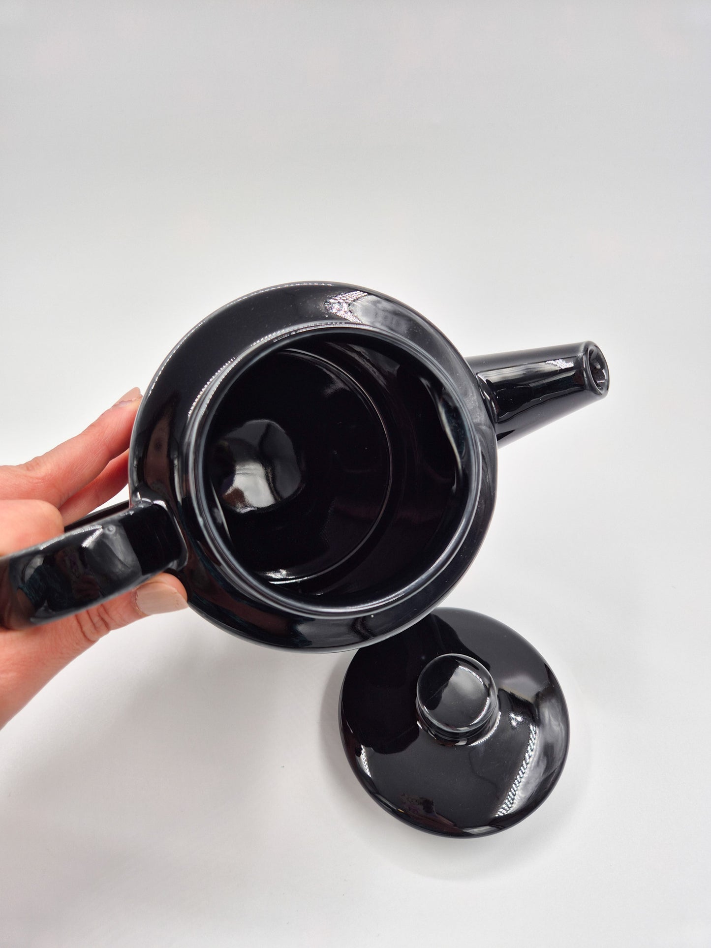 Arabia Kilta Black Pitcher – Kaj Franck – Vintage Finnish Modernist Ceramic