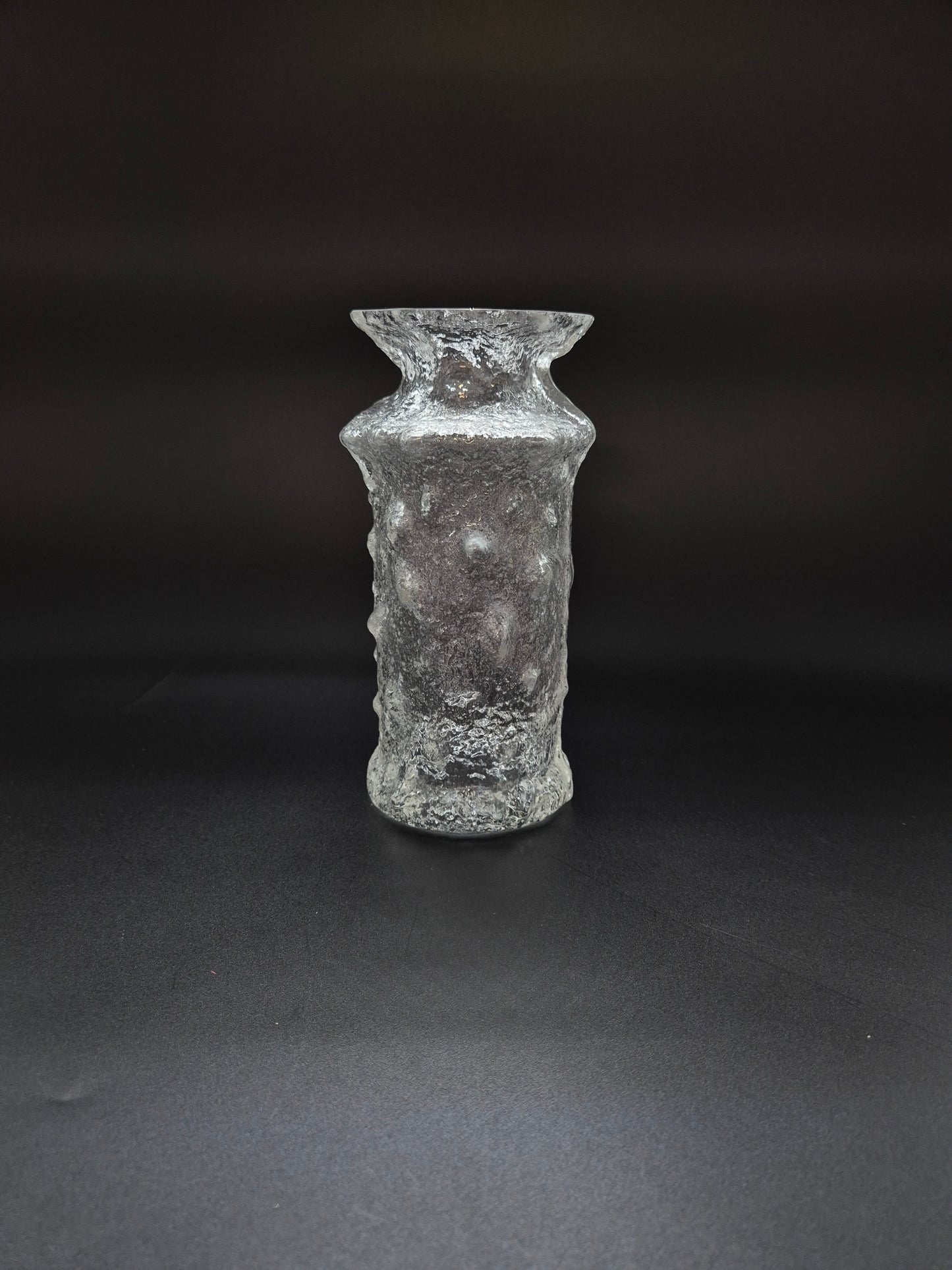 Iittala Rubus Vase by Timo Sarpaneva – Signed TS – Vintage Finnish Glass 21 cm