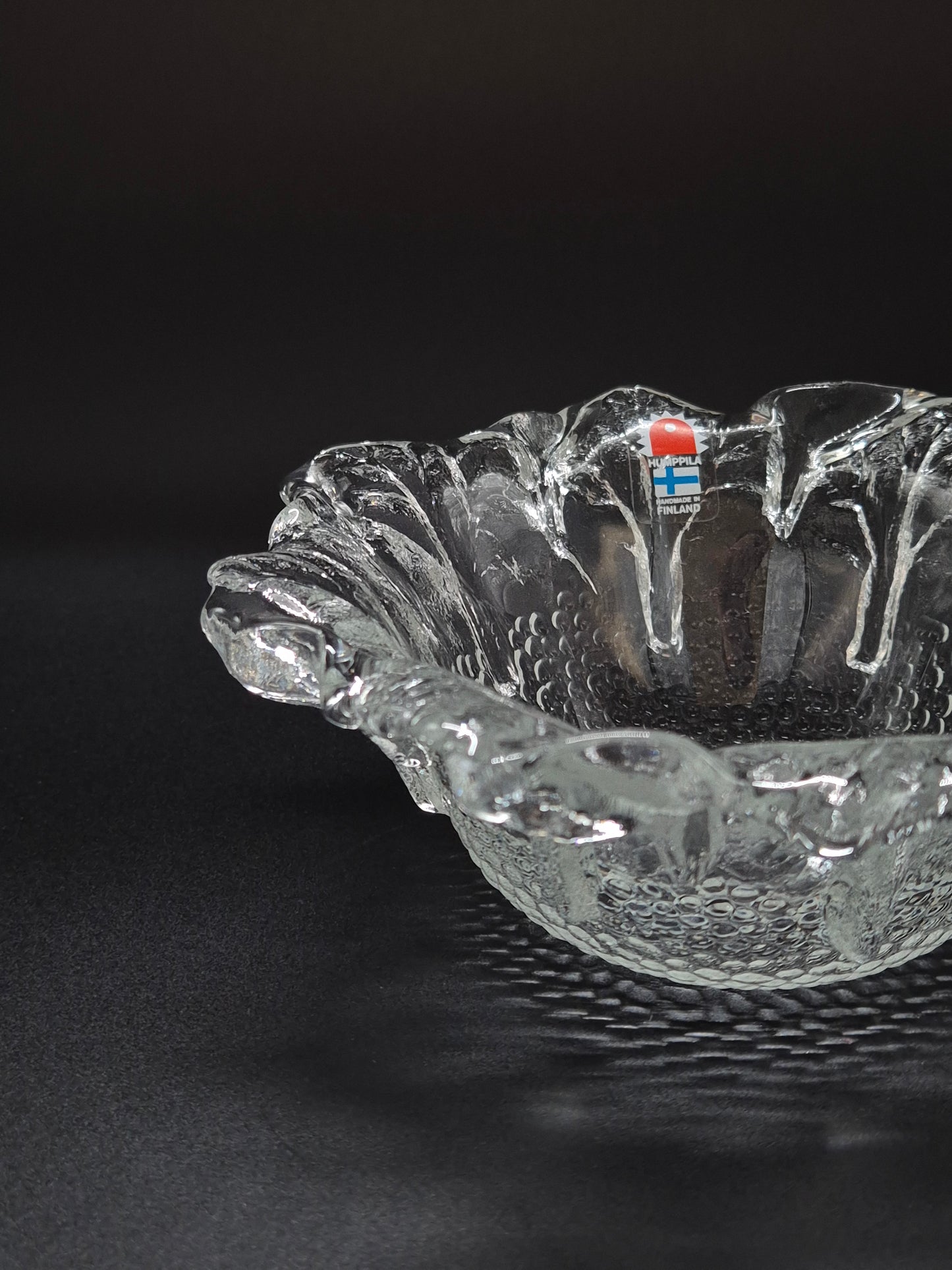 Humppila Kasvimaalla Bowl by Pertti Santalahti – Vintage Finnish Glass