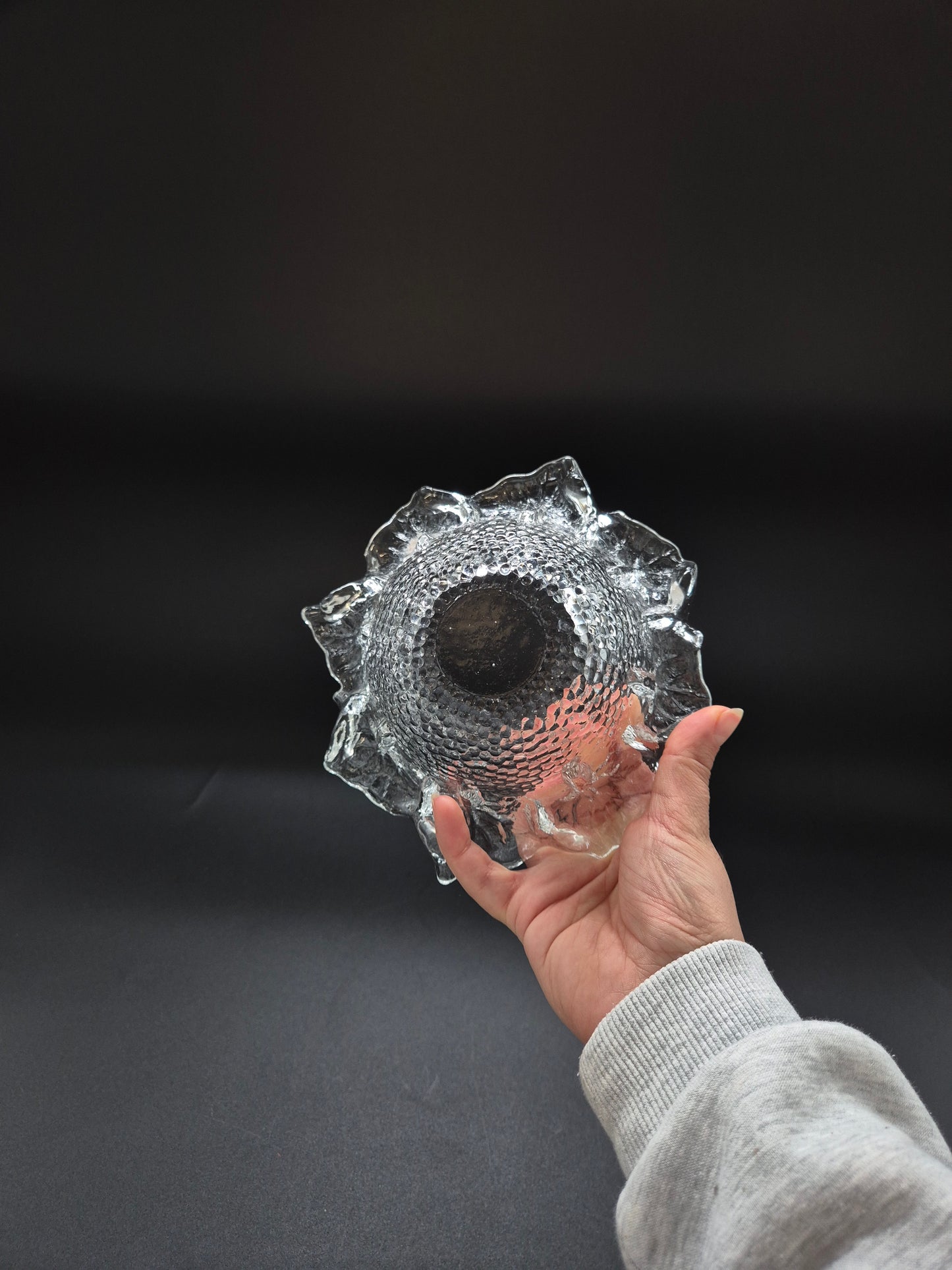 Humppila Kasvimaalla Bowl by Pertti Santalahti – Vintage Finnish Glass