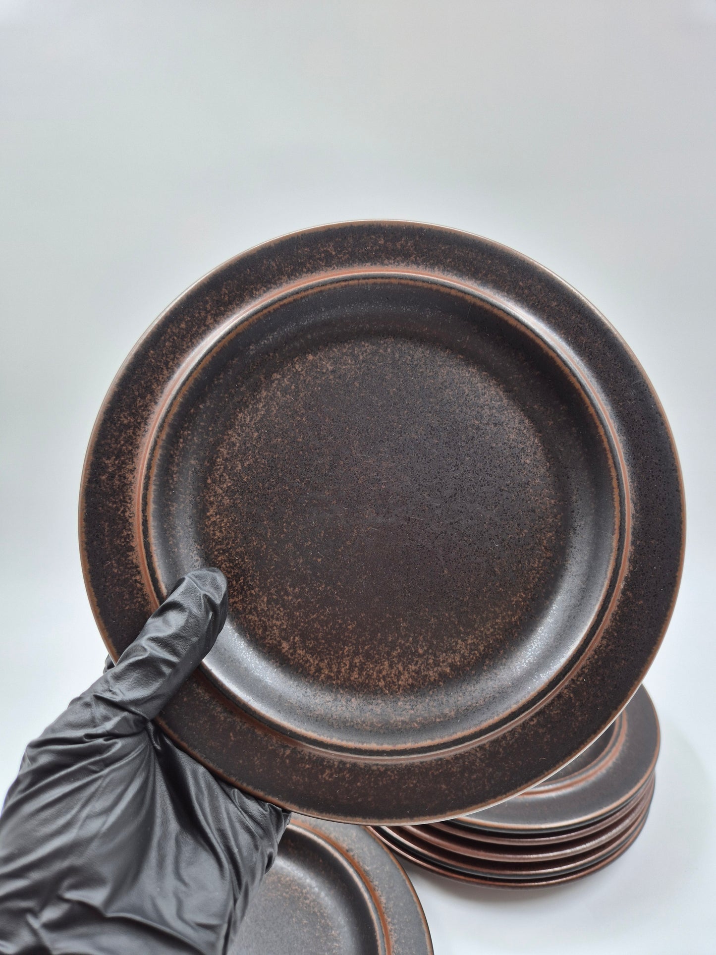 Arabia Ruska Plates Set of 8 – Finnish Vintage Brown Ceramic Dinner Plates