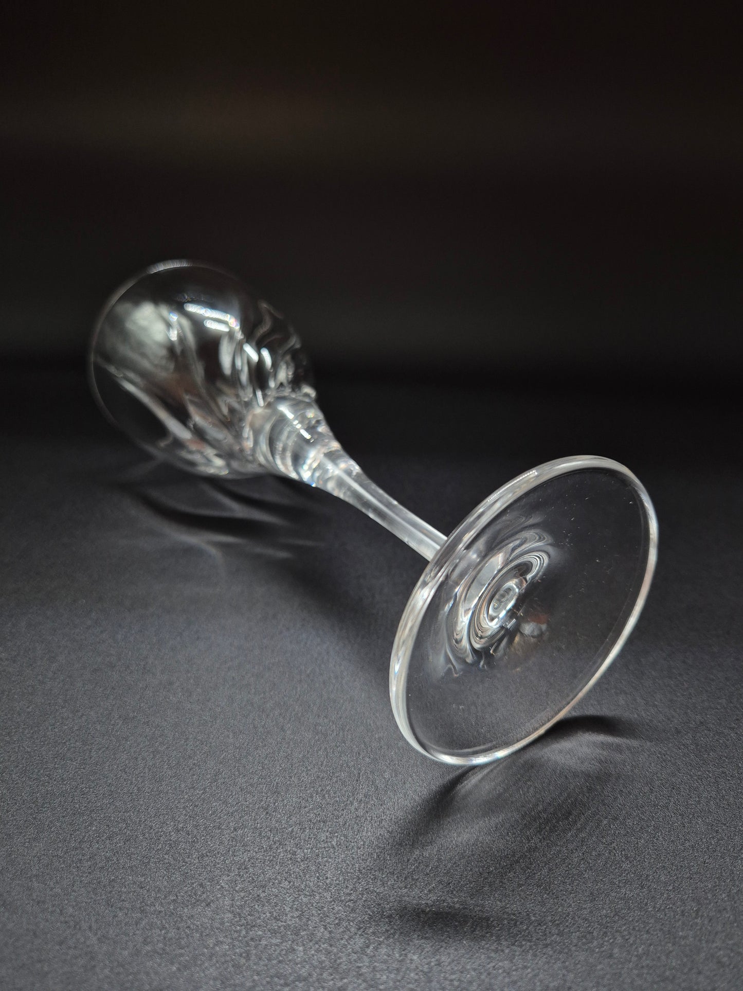 Set of 4 RCR Italia Wine Glasses – Elegant Italian Stemware