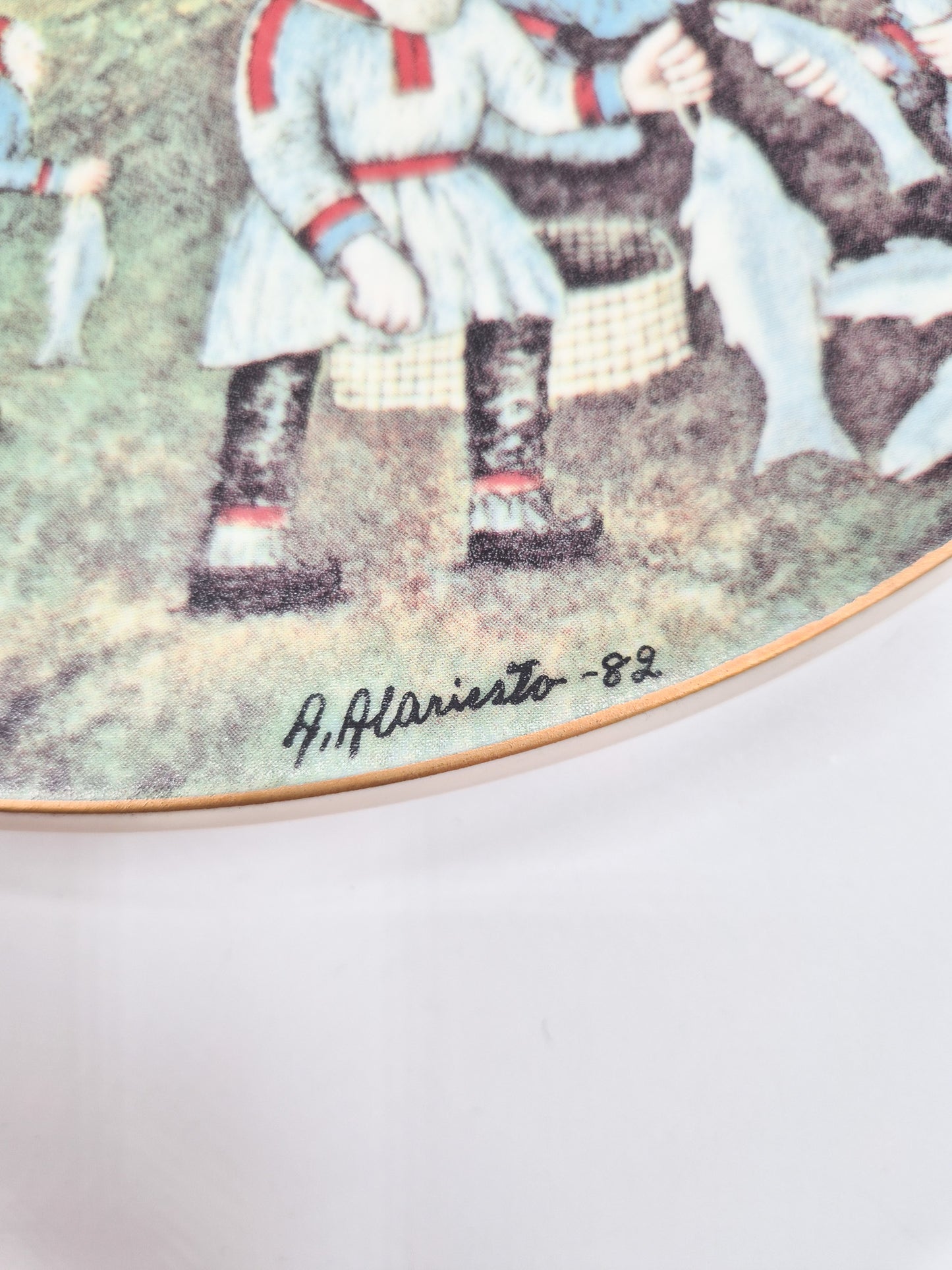 Arabia Finland 1982 Andreas Alariesto Lapland Wall Plate – Limited Edition 7000