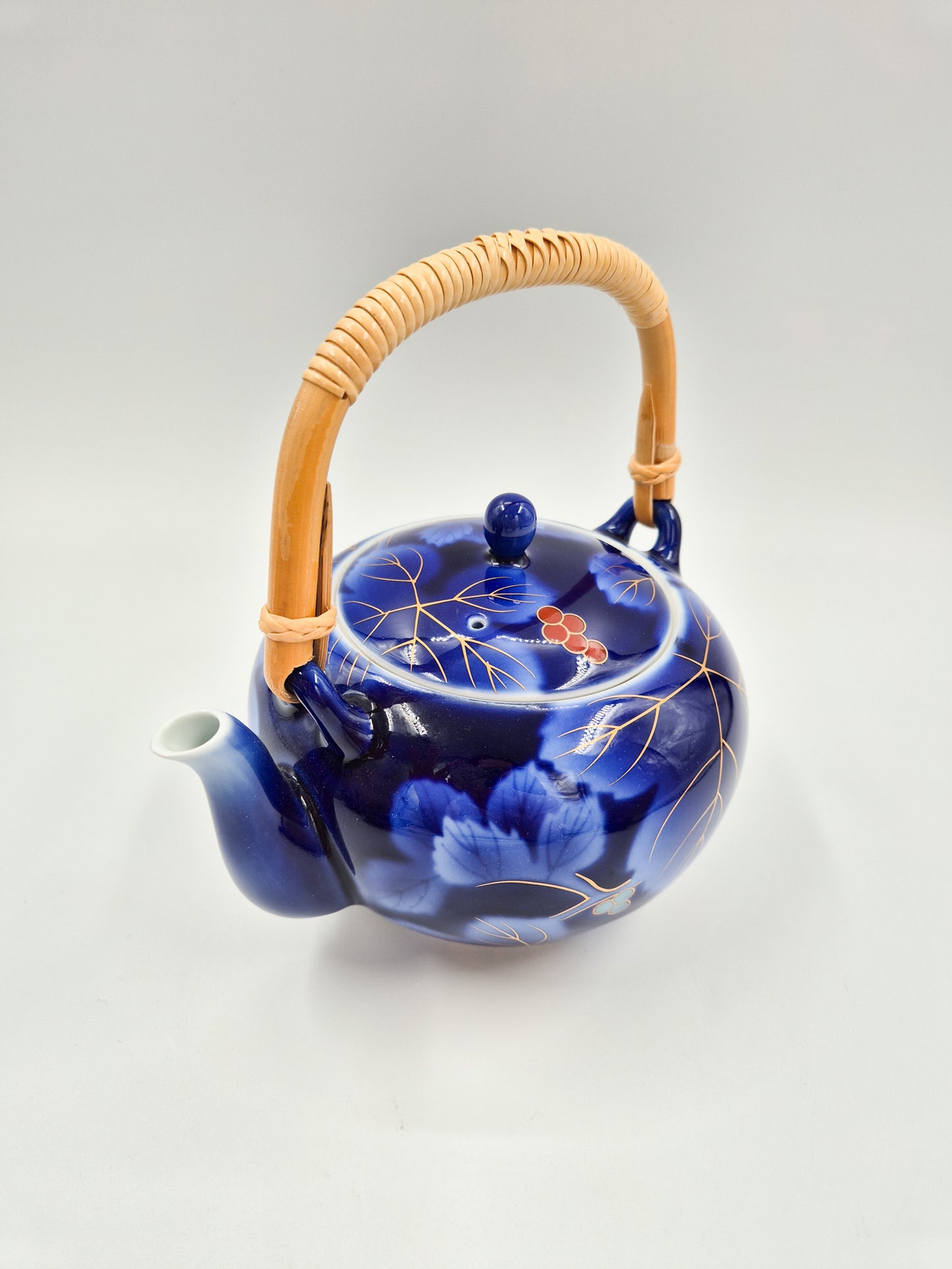 Japanese Fukagawa Seiji Porcelain Tea Set – Teapot with 5 Cups