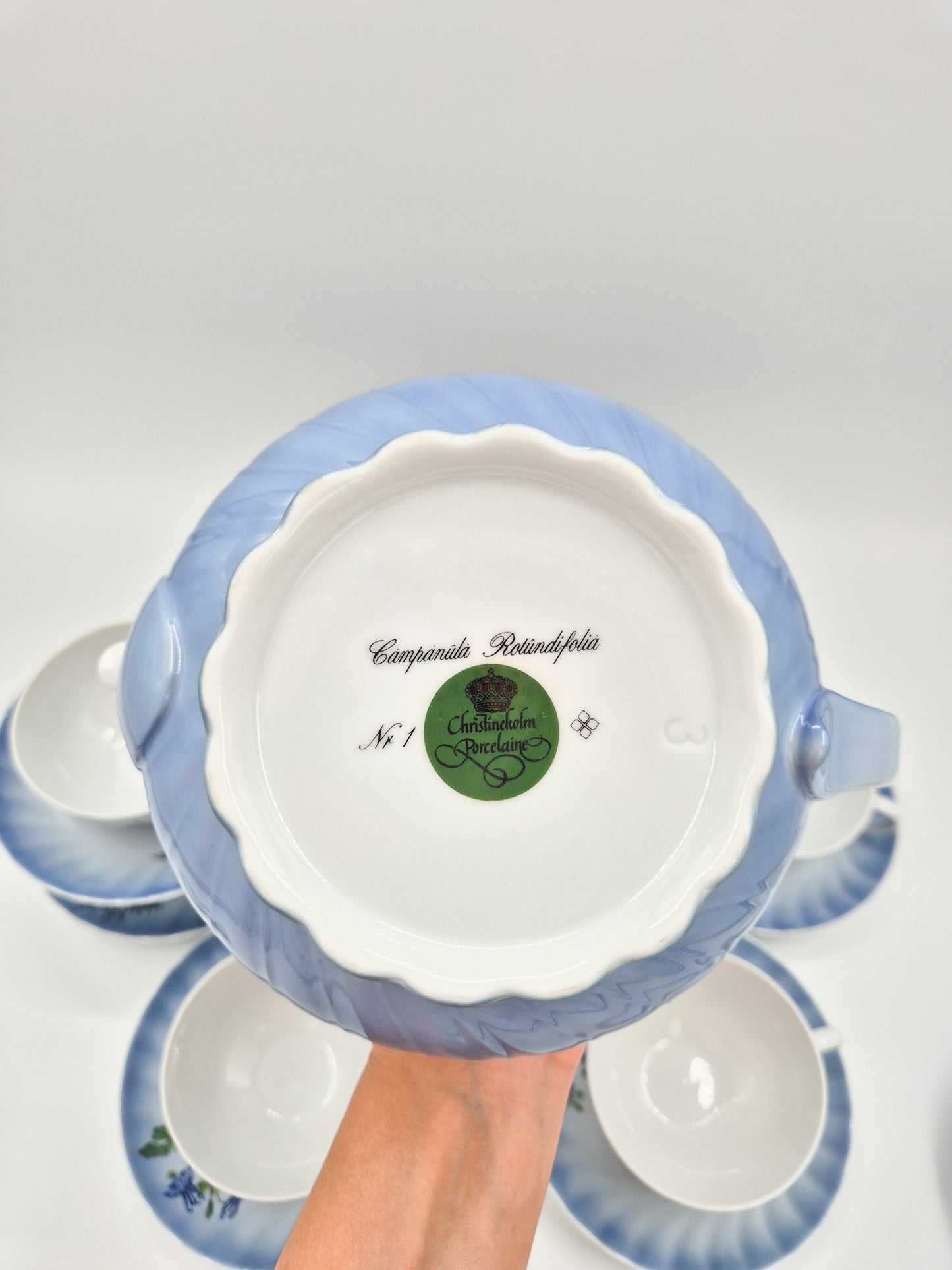 Christineholm Porcelain Tea Set with Warmer – Teapot & Cups Floral Blue Design