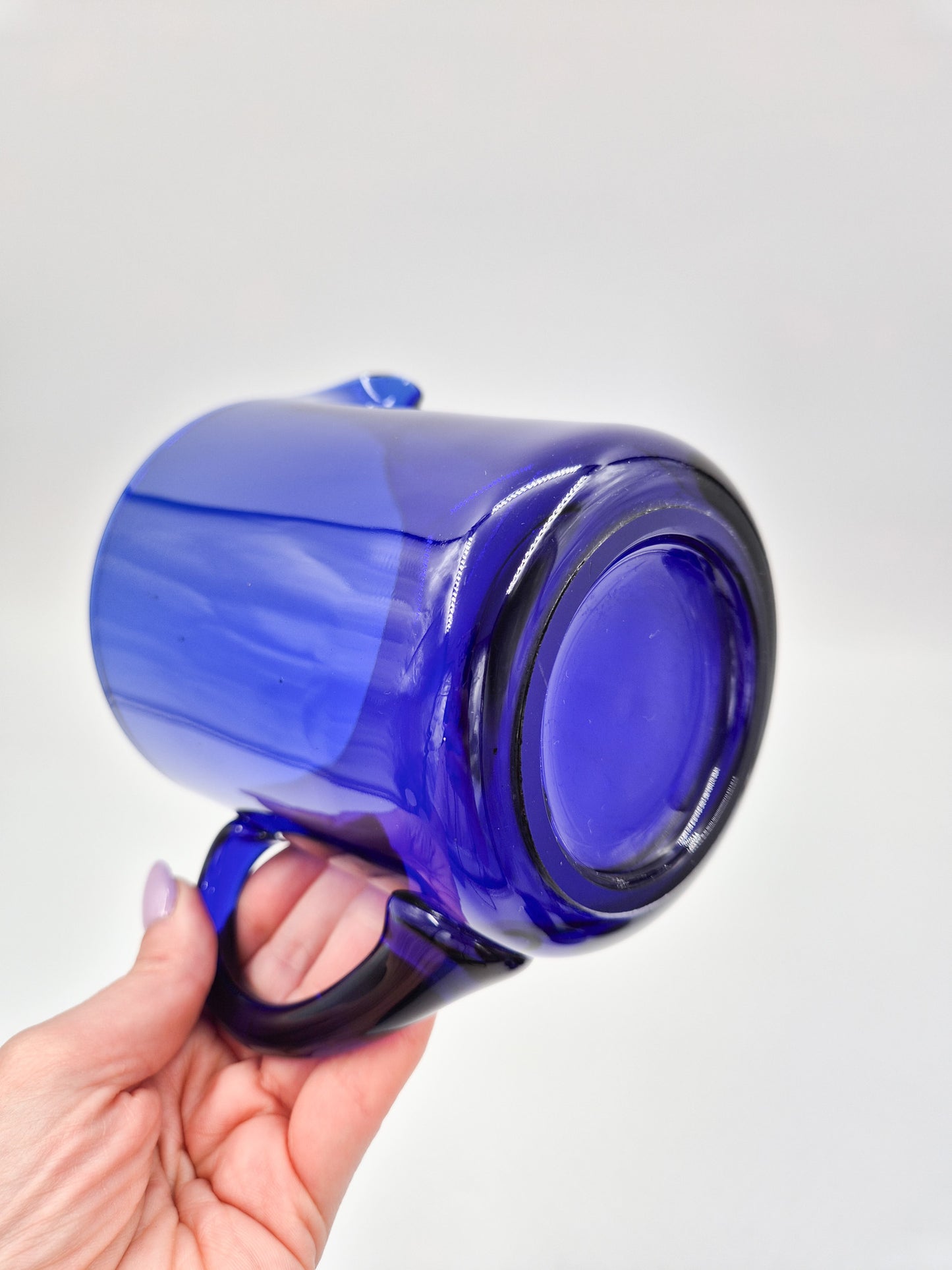 Kaj Franck Cobalt Blue Glass Pitcher – 1L Finnish Design