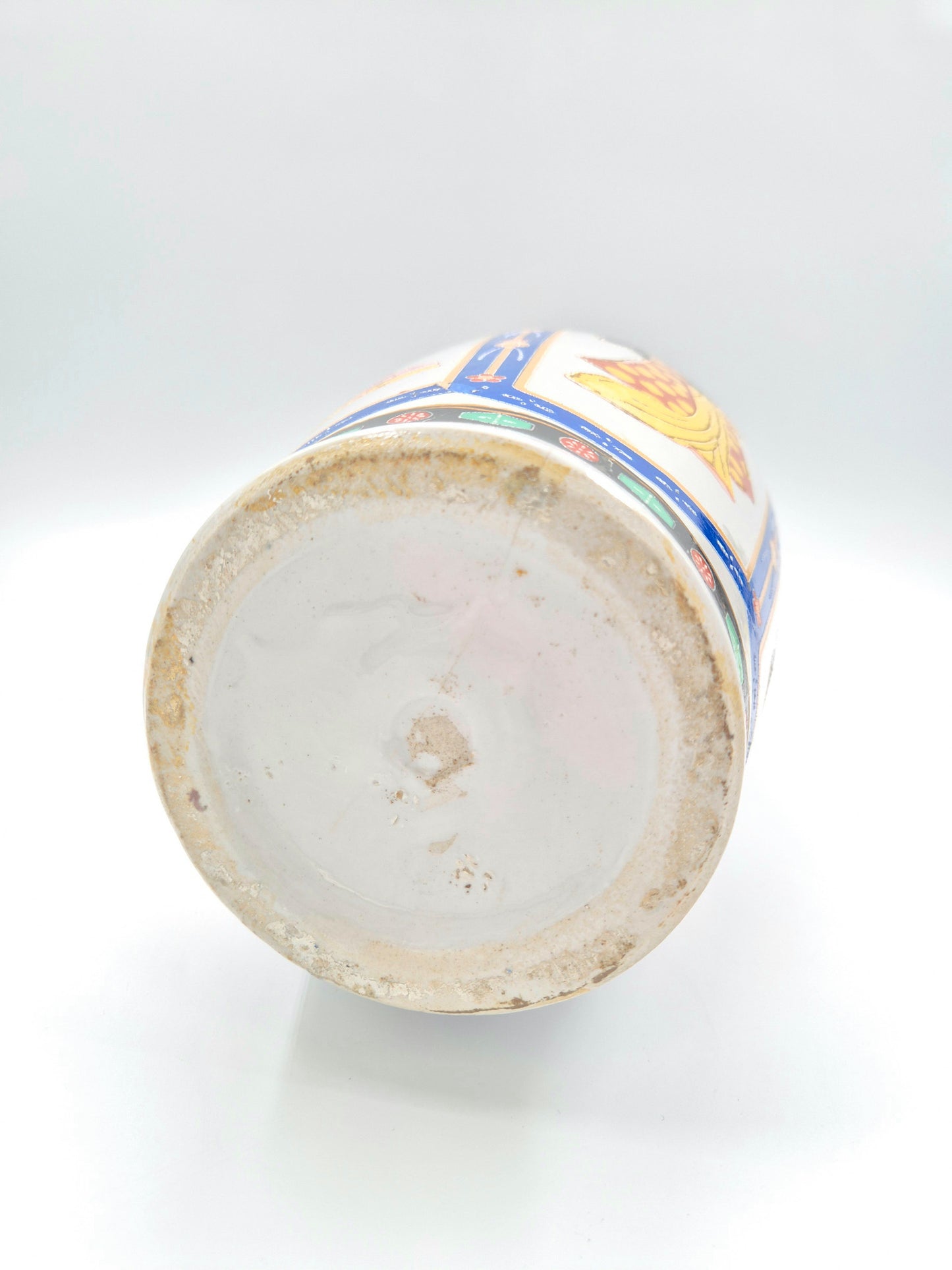 Vintage Oriental Porcelain Vase – Hand Painted Figures, 45.5 cm