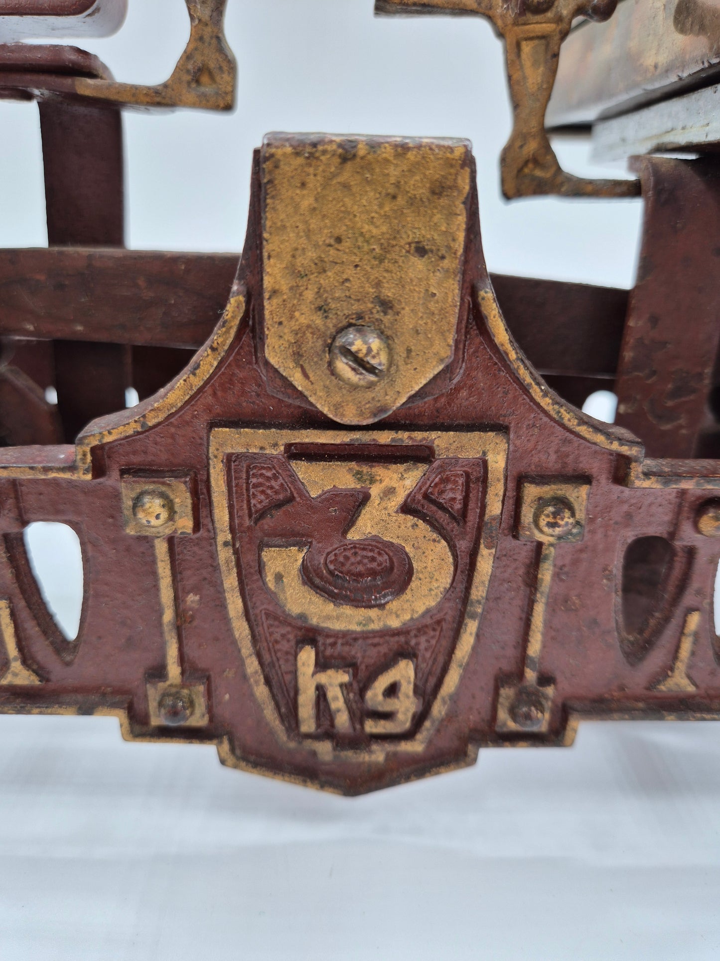 Antique Cast Iron Scale 3 kg
