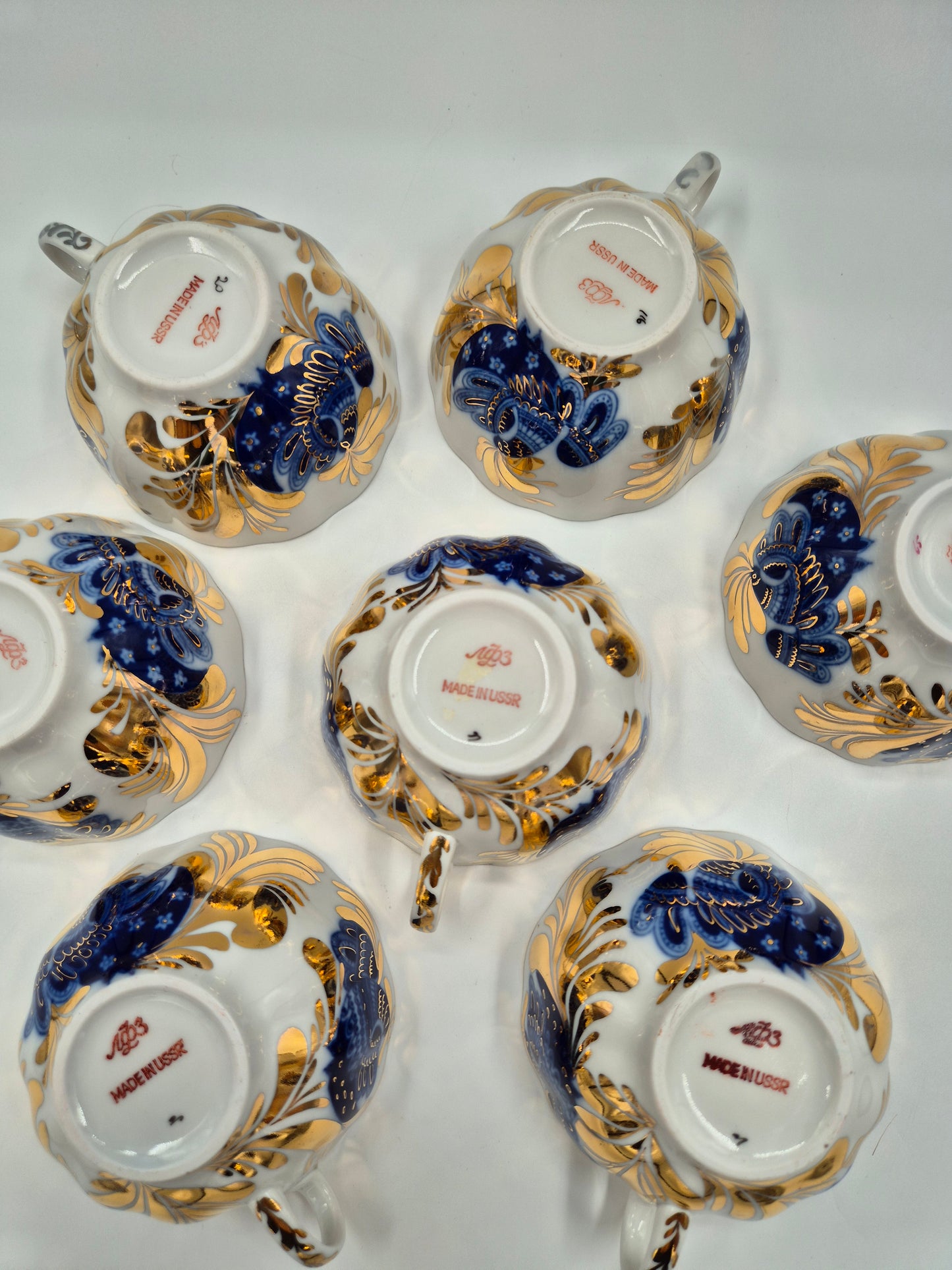 7 Lomonosov Golden Garden Tea Cup Set