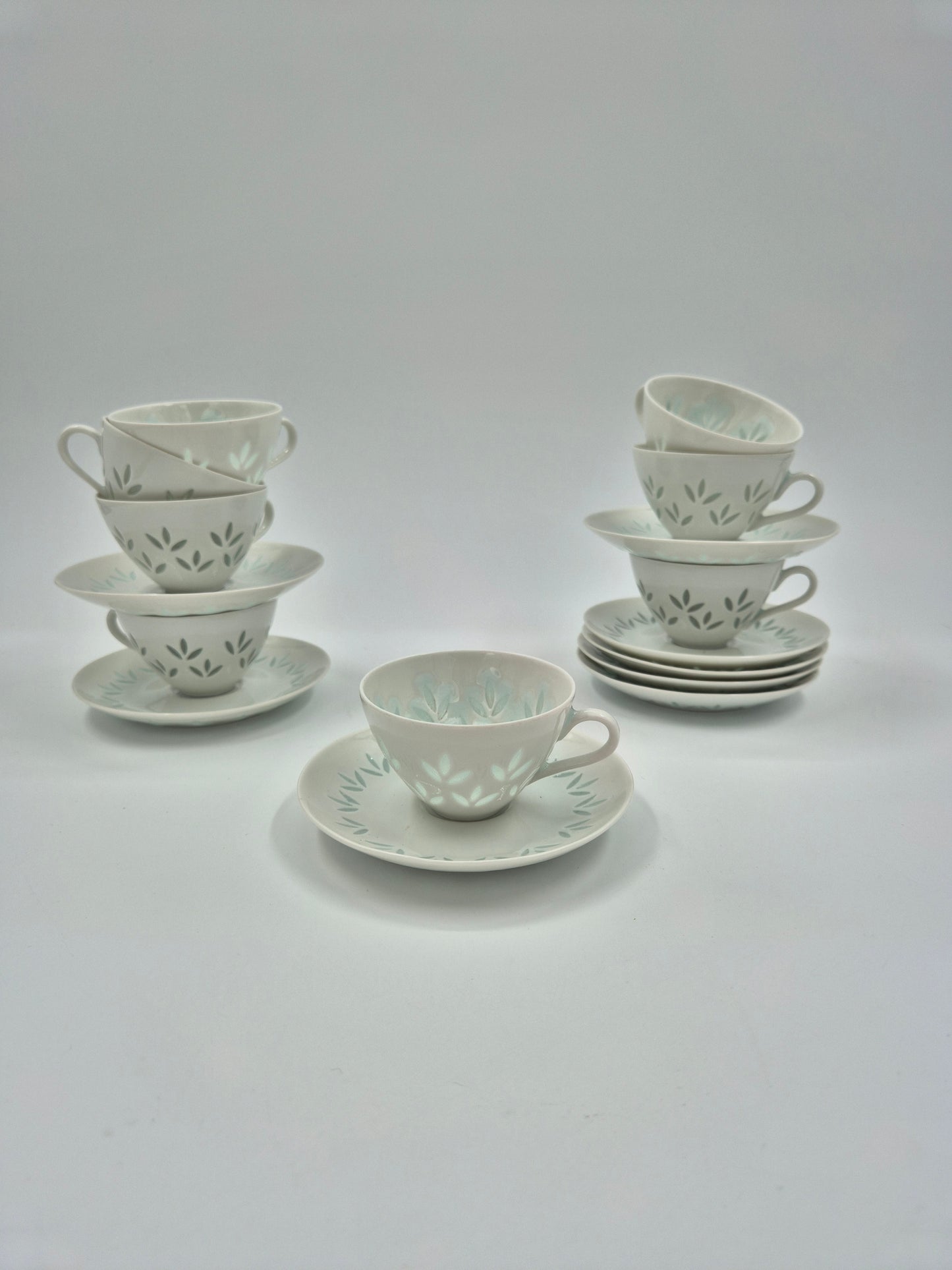 Set of 8 Arabia Rice Porcelain Mocha Cup & Saucer – Friedl Kjellberg