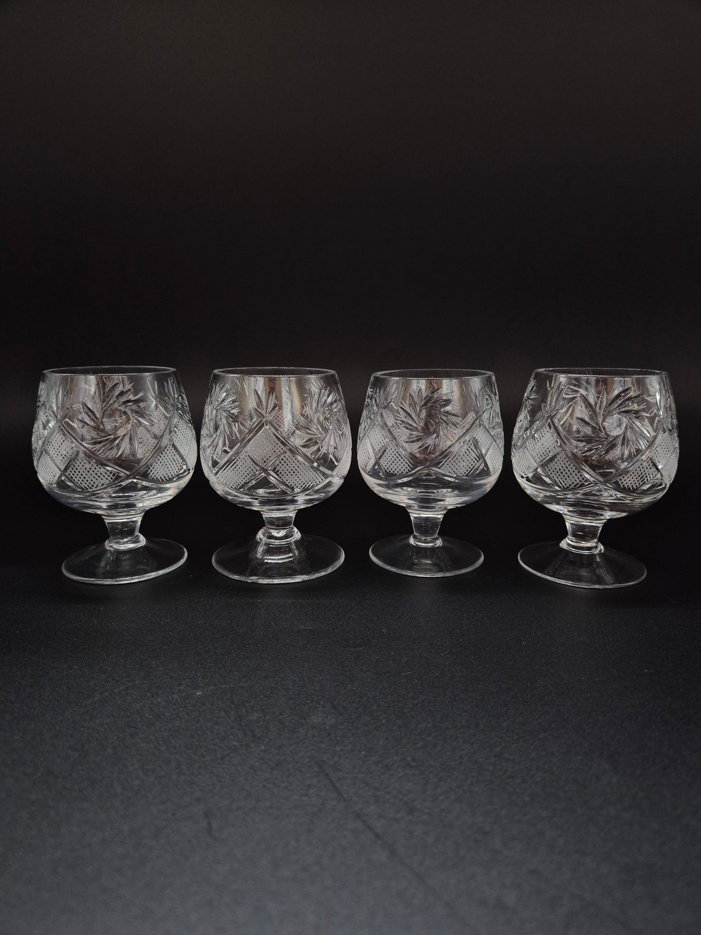 Vintage kristallen cognacglazen - elegante retro barware