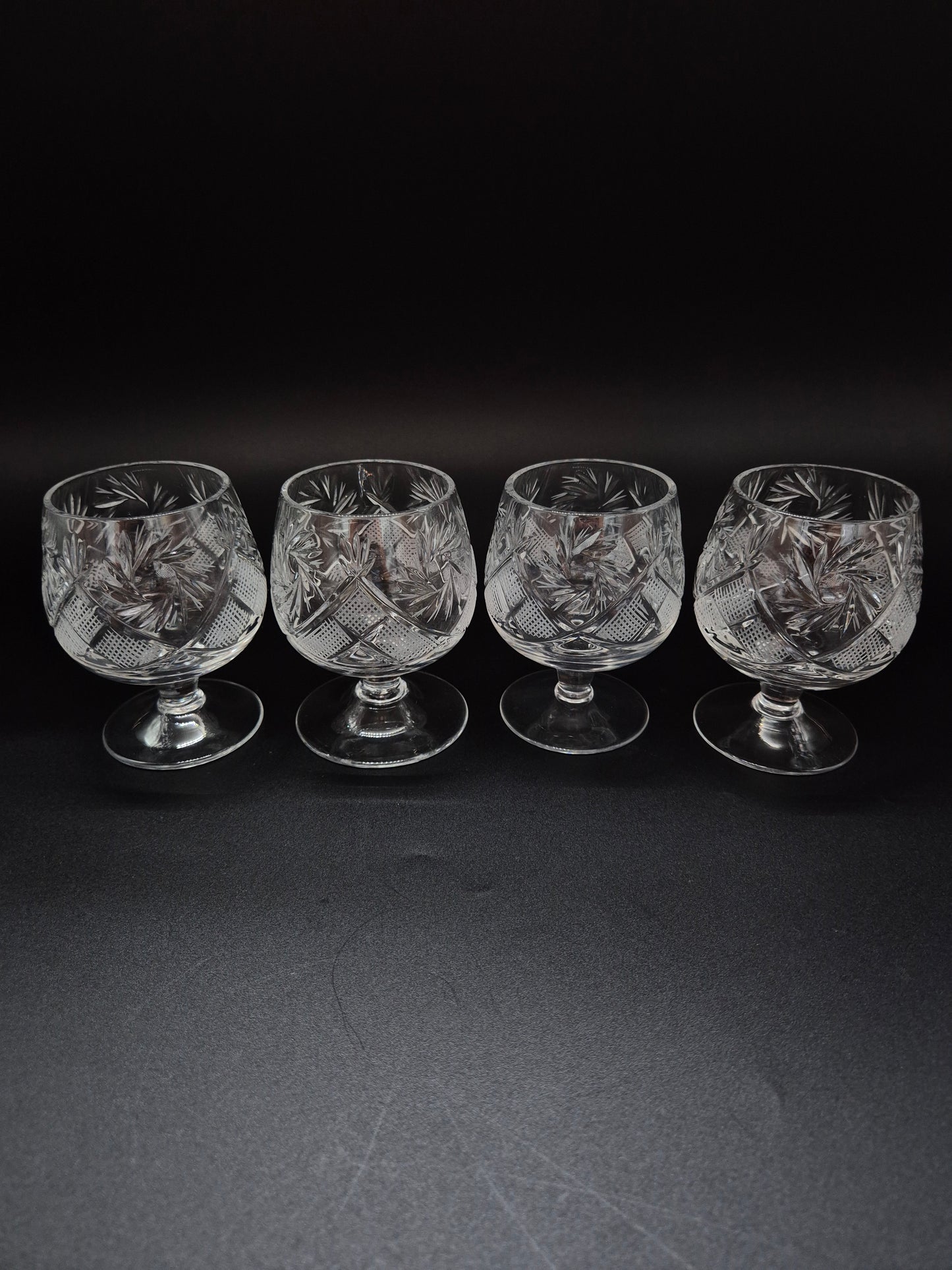 Vintage kristallen cognacglazen - elegante retro barware