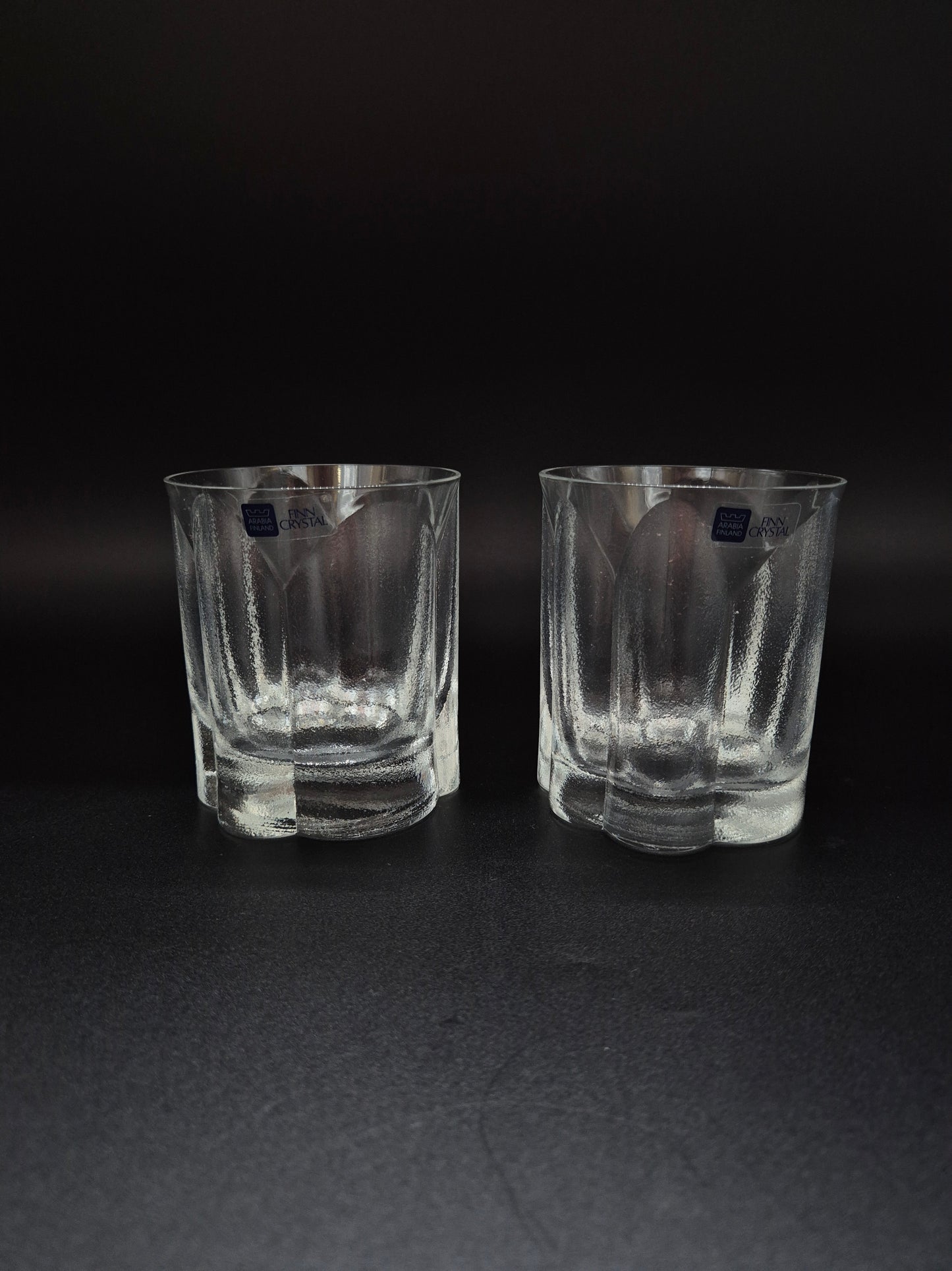 Set of 2 Romeo Drinking Glasses by Markku Salo - Finnish Crystal – Arabia Finland
