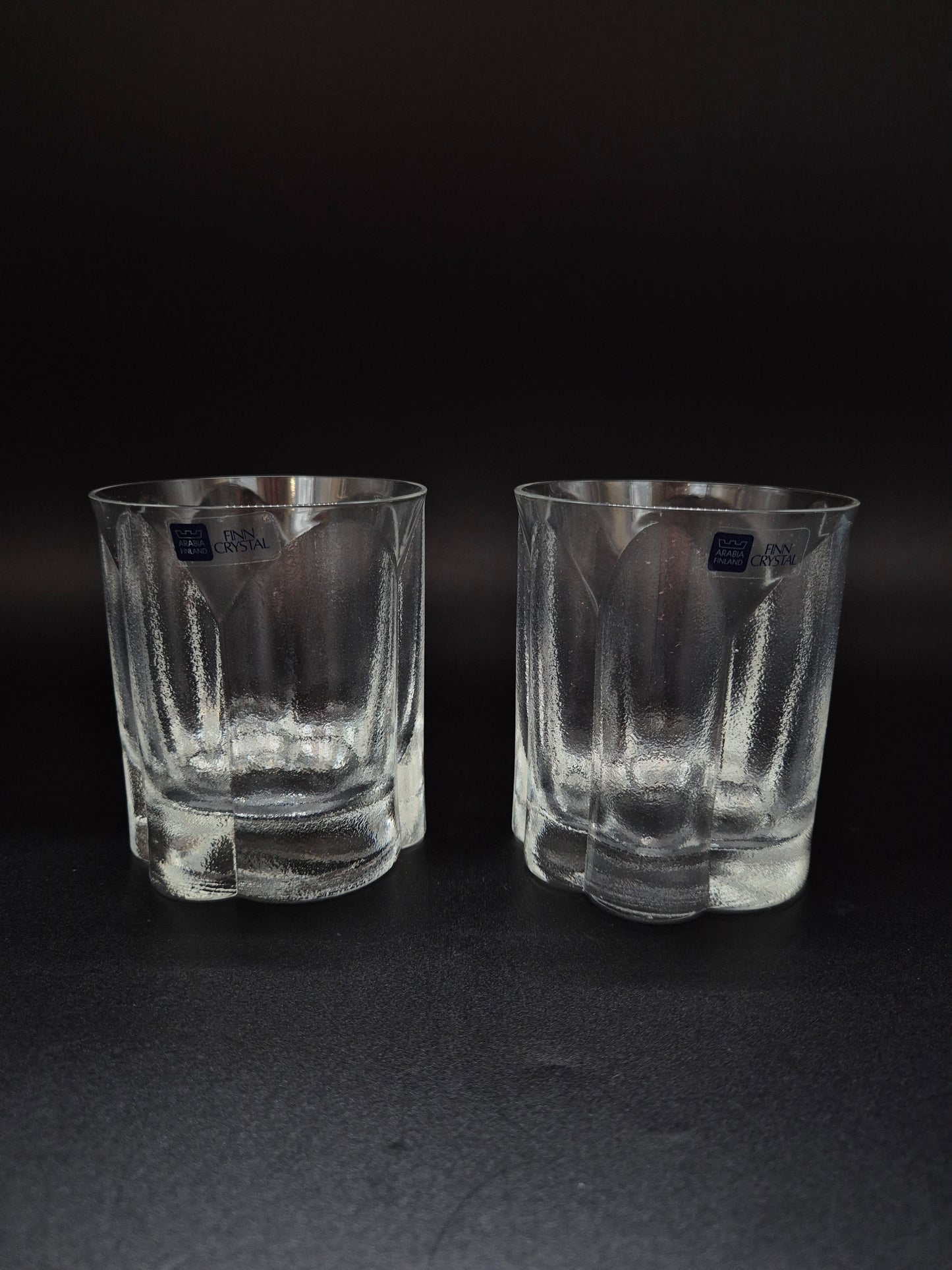 Set of 2 Romeo Drinking Glasses by Markku Salo - Finnish Crystal – Arabia Finland