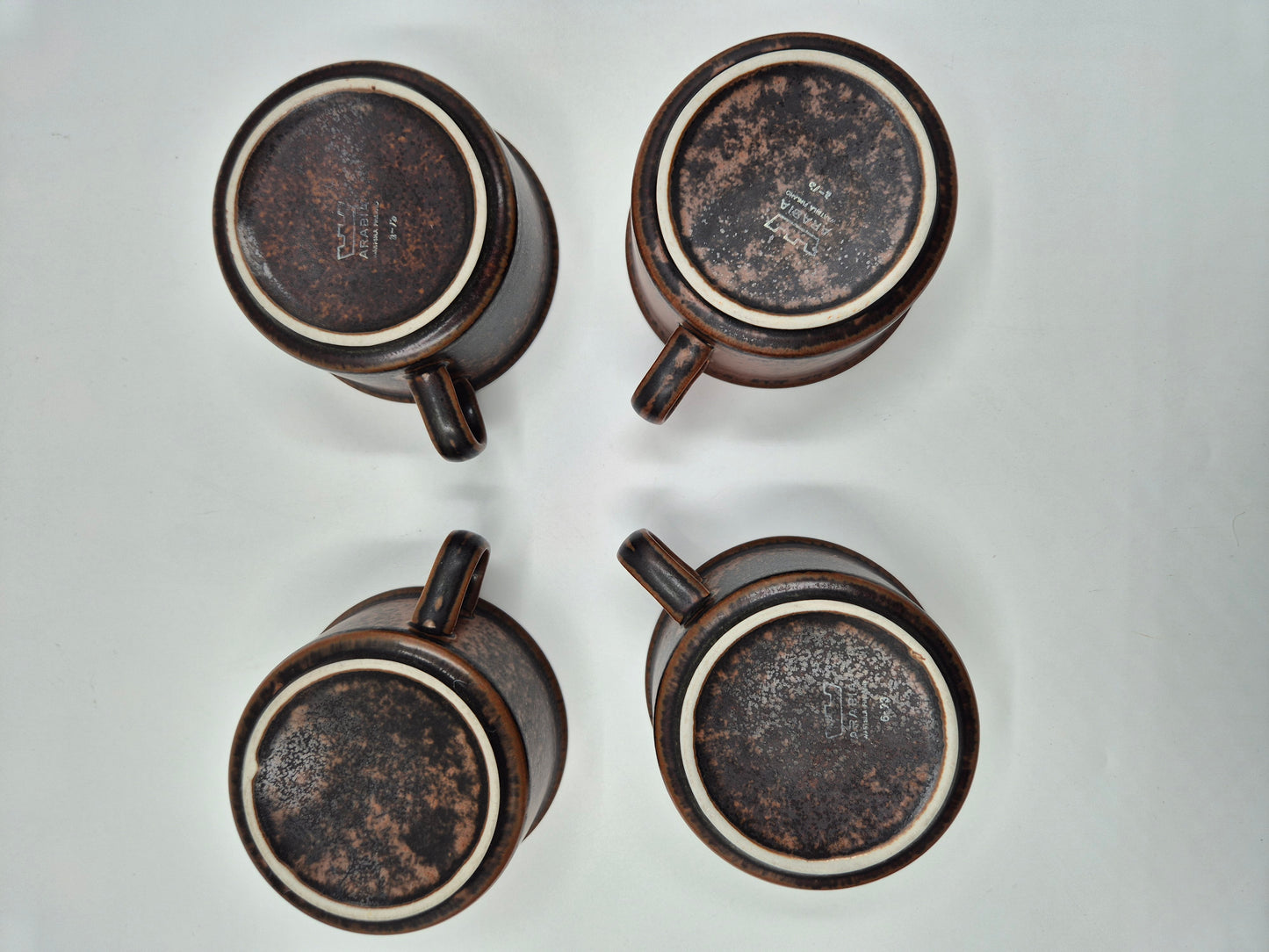 Set of 4 Arabia Ruska Tea Cup – Vintage Finnish Stoneware Cups and Saucers – Mid Century Nordic Brown Pottery