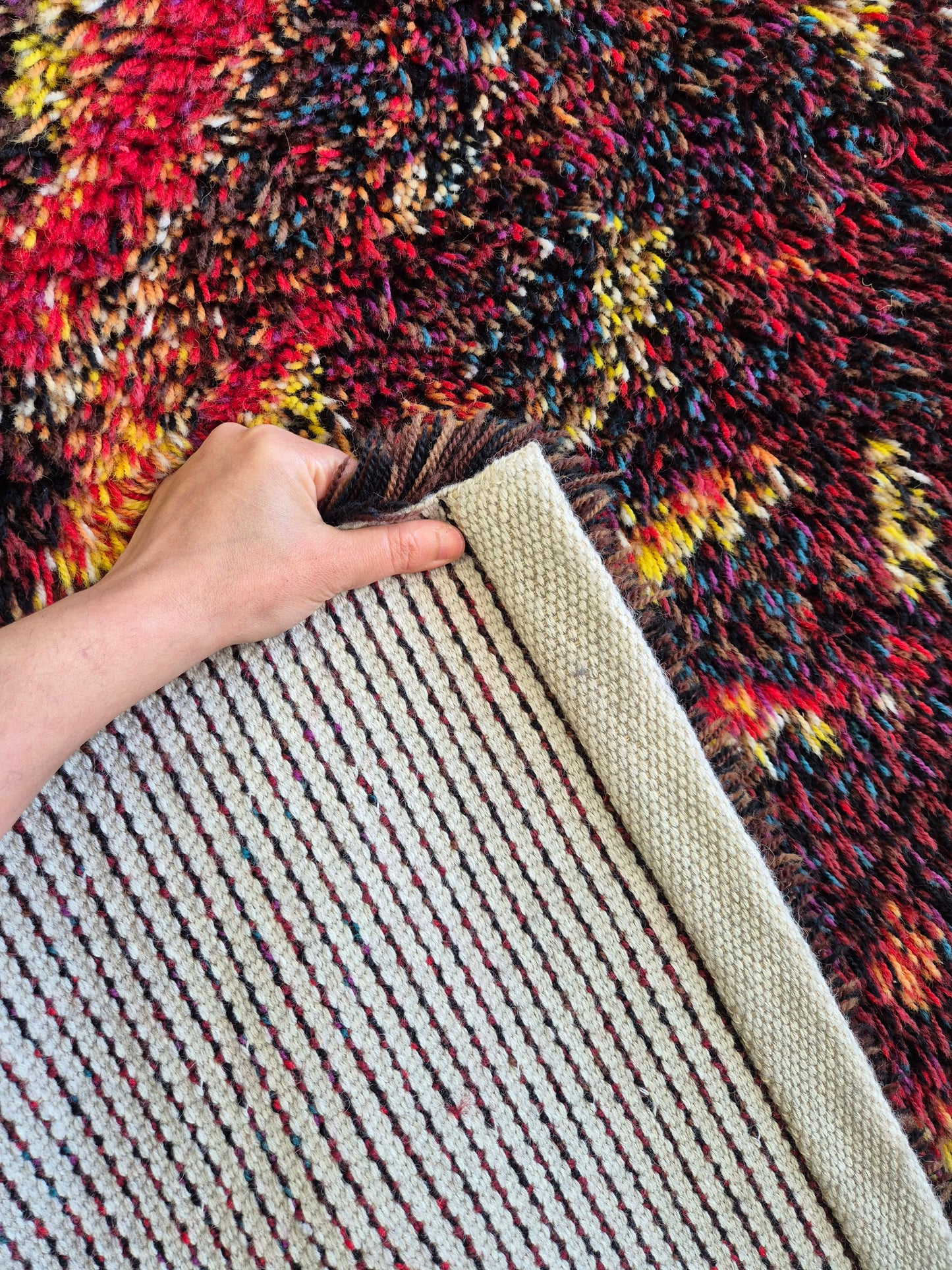 Vintage Finnish Wall Rug “Tulikukka” by Suvi Peura – Large Handwoven Textile Art 175 x 110 cm